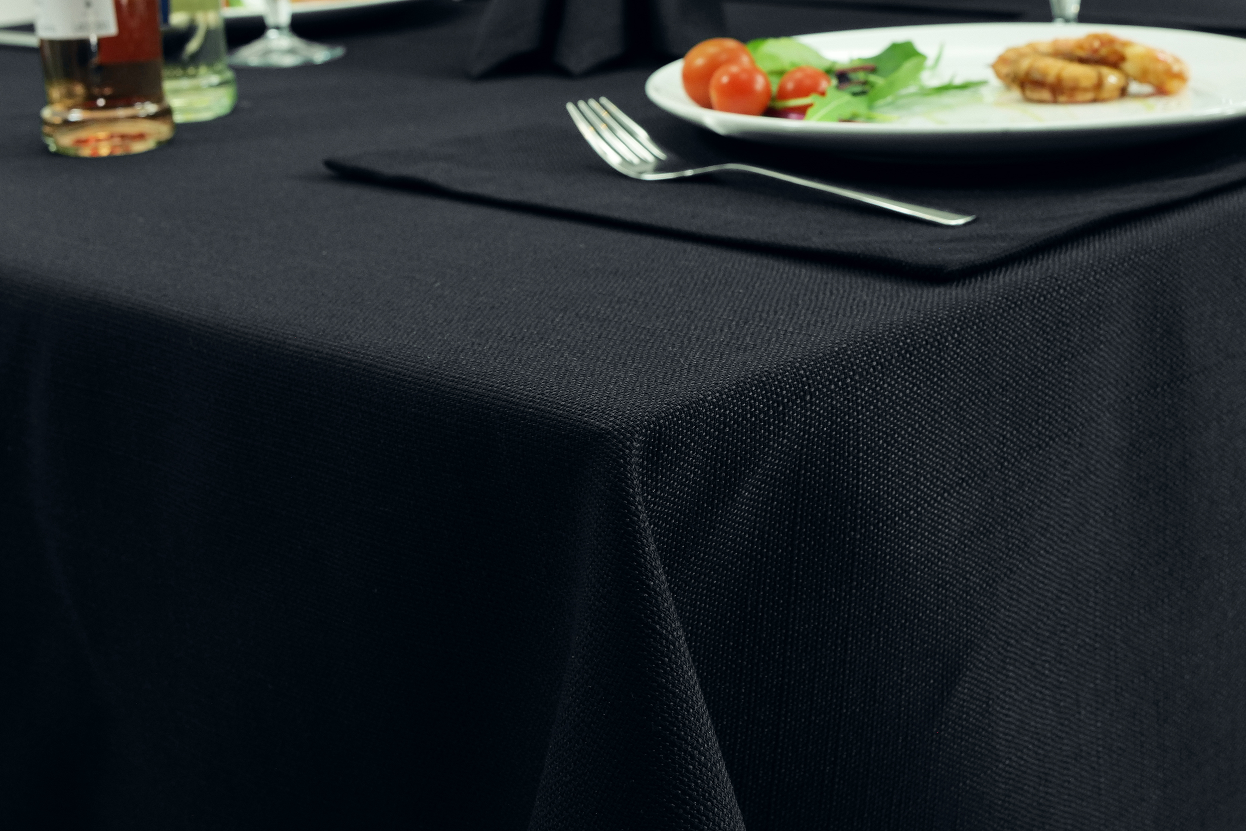 Tischdecke mit Fleckschutz Evita Schwarz Uni Breite 90 cm
