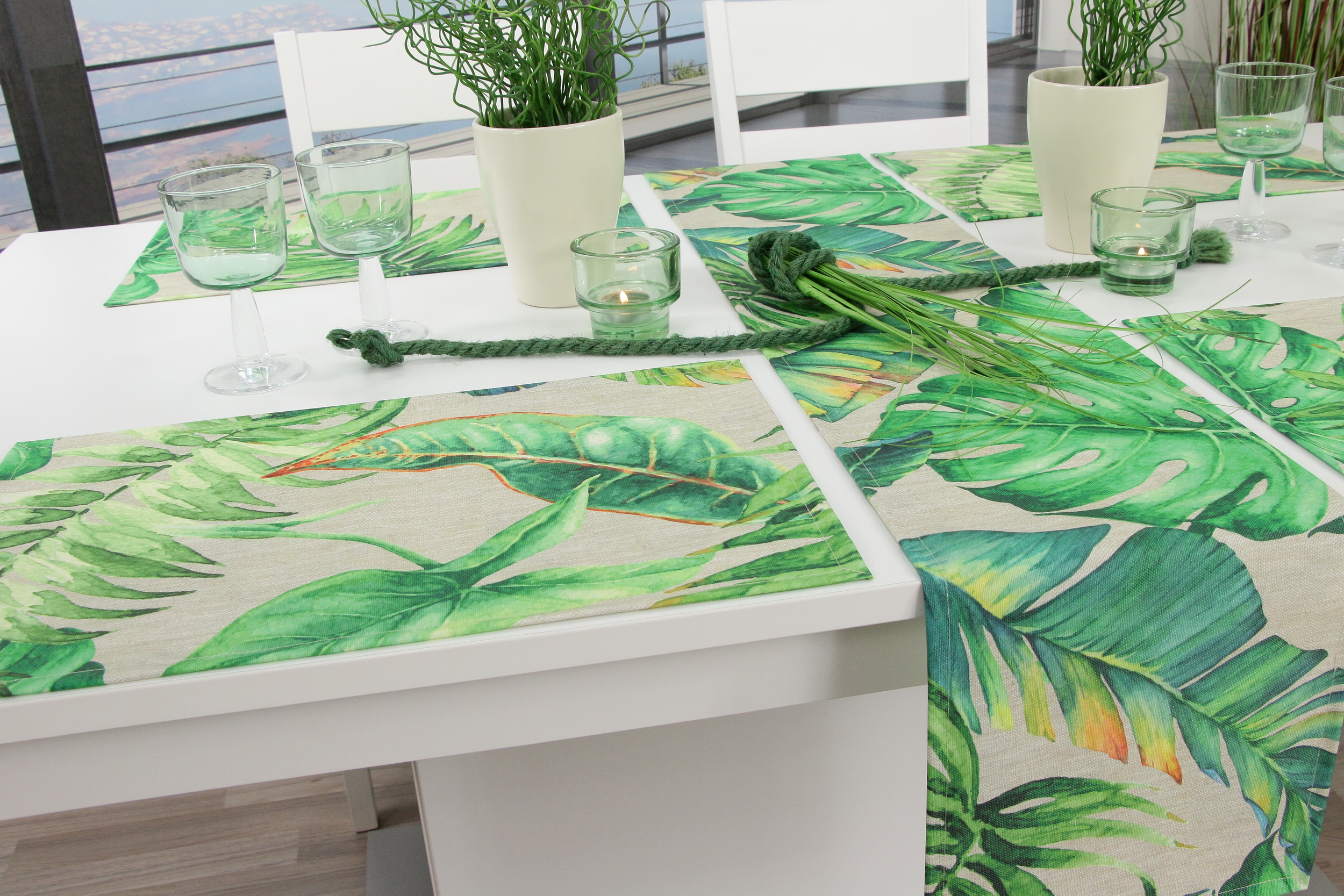 Tischläufer abwaschbar Natur Grün Muster Palmblätter Breite 40 cm