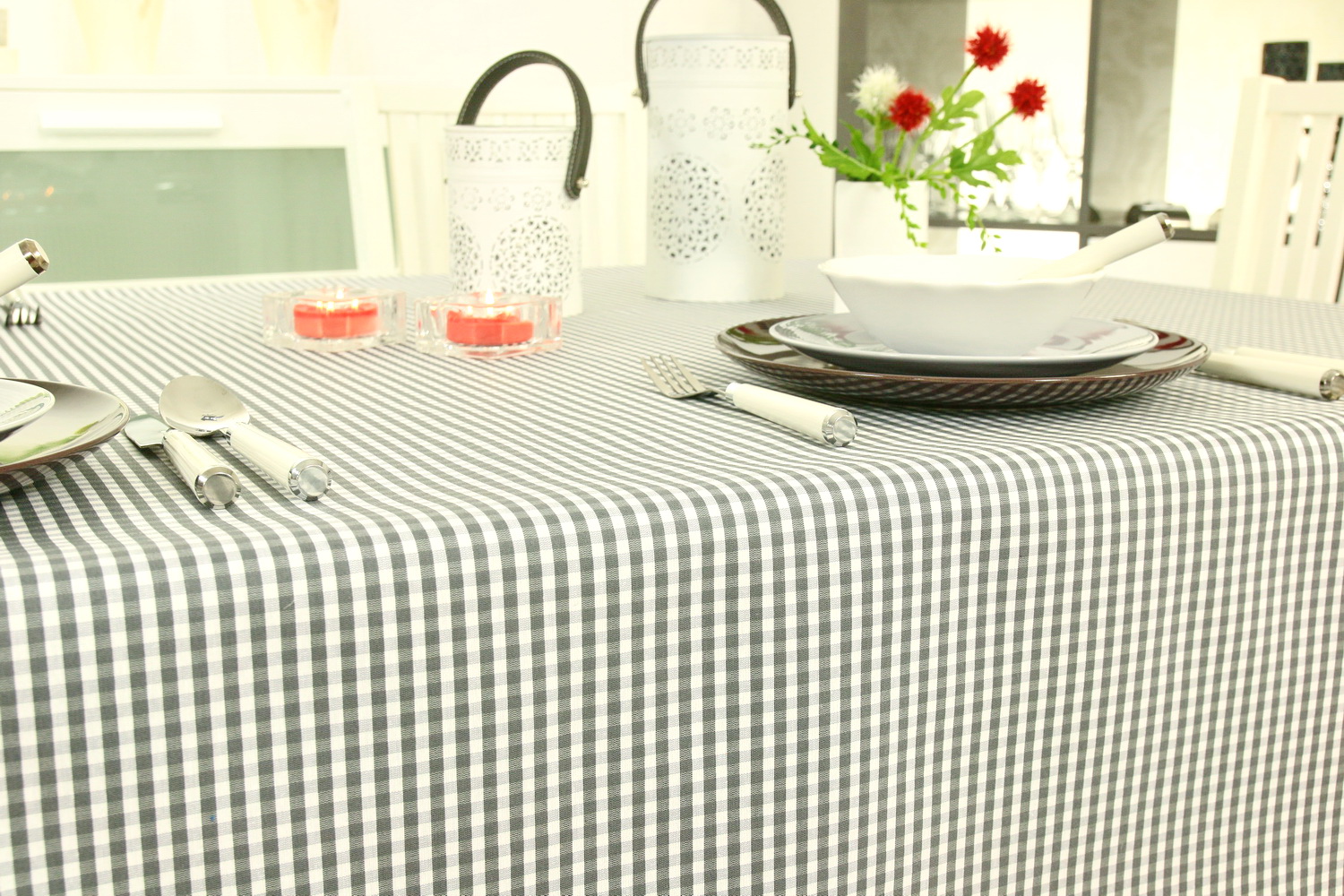 Tischdecke abwaschbar Grau Weiß kleines Karo Breite 130 cm