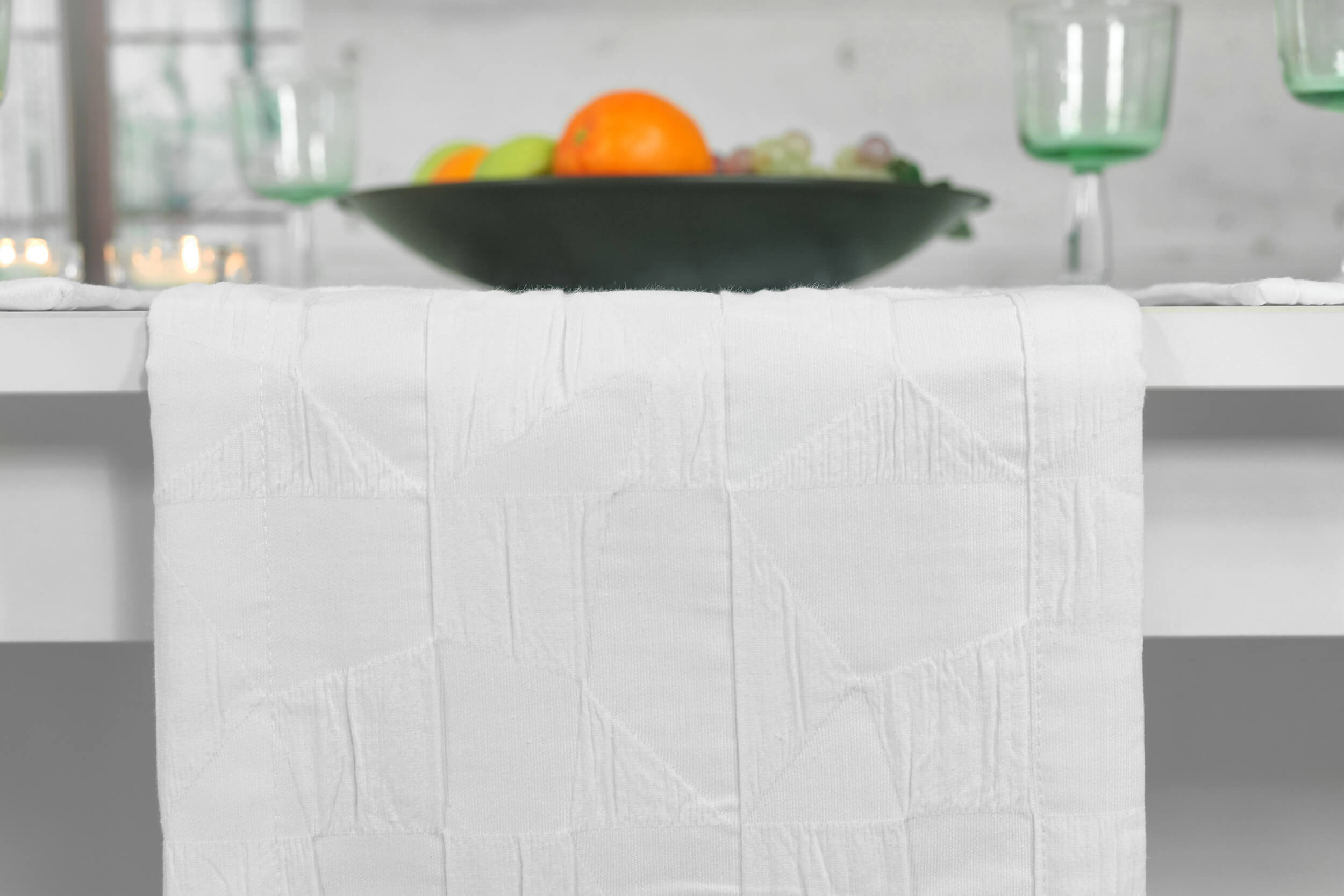 Recycled Tischläufer Weiß einfarbig mit Muster Loft Breite 25 cm