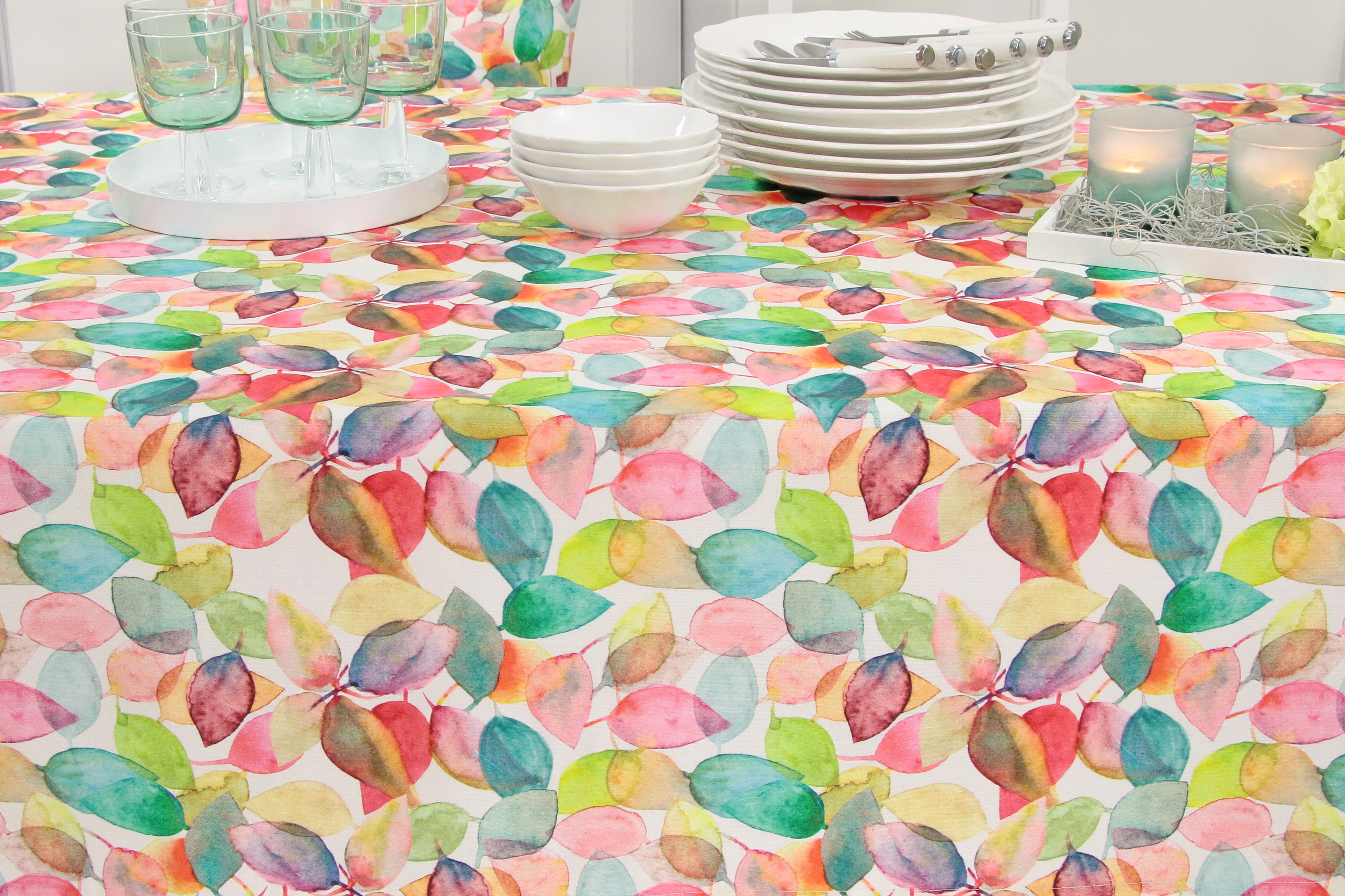 Tischdecke mit Fleckschutz Creme bunte Blätter Breite 120 cm