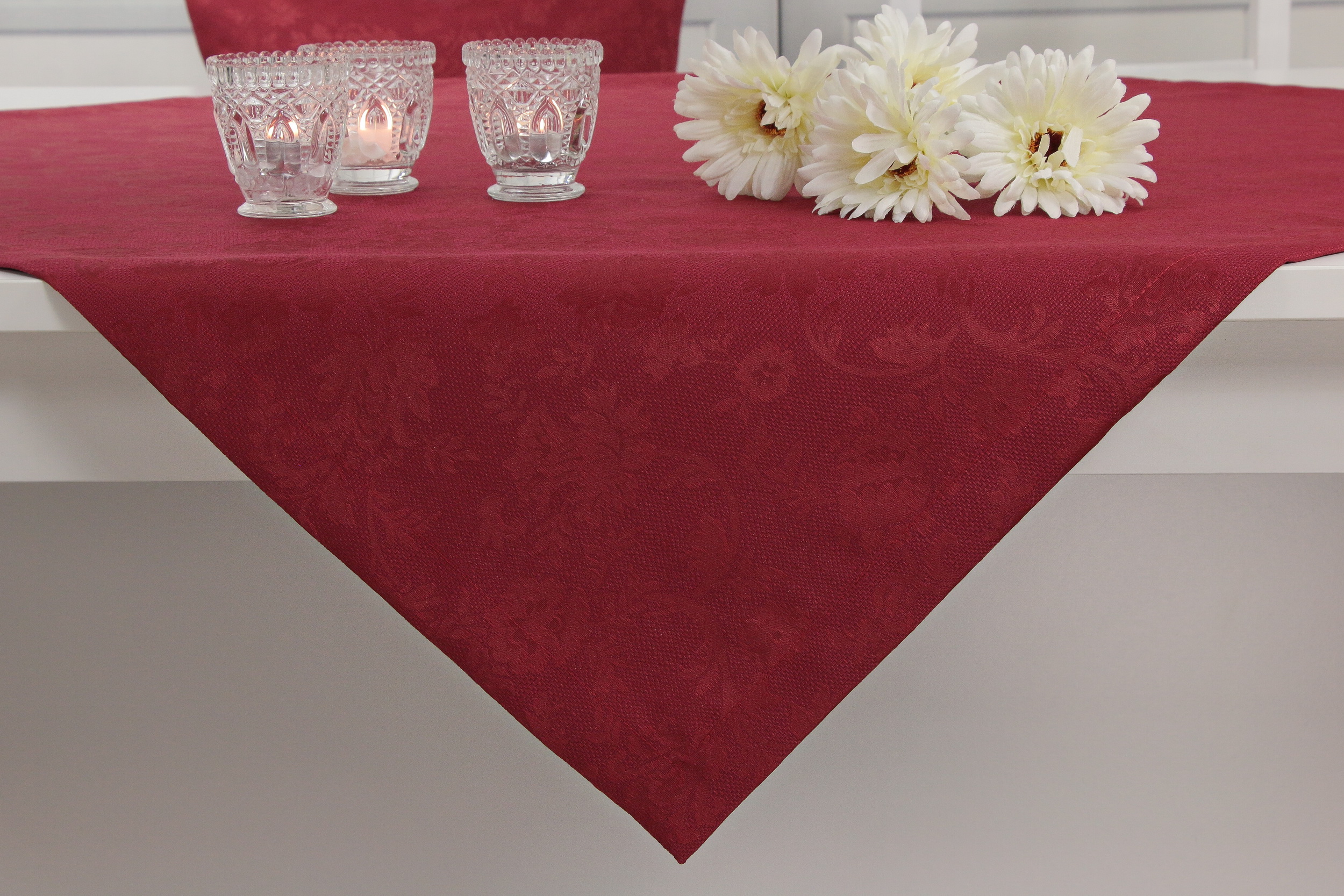 Tischdecke mit Fleckschutz Evita Perlrot Ranke ab 80x80 cm - 200x200 cm QUADRATISCH