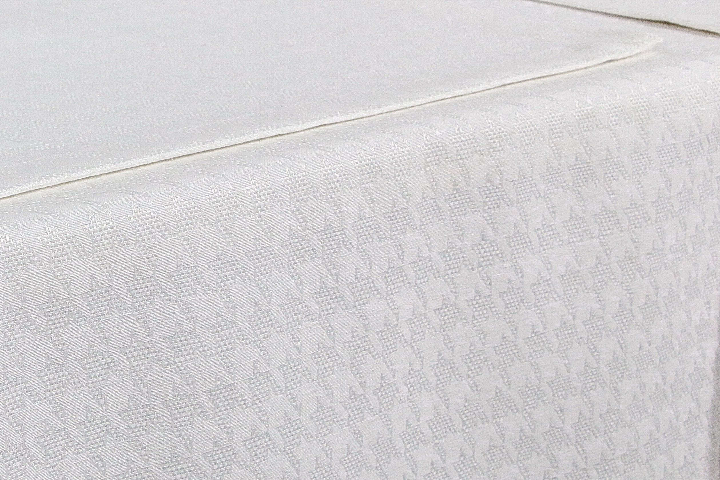 Tischläufer mit Fleckschutz Evita Perlweiß Muster Breite 40 cm