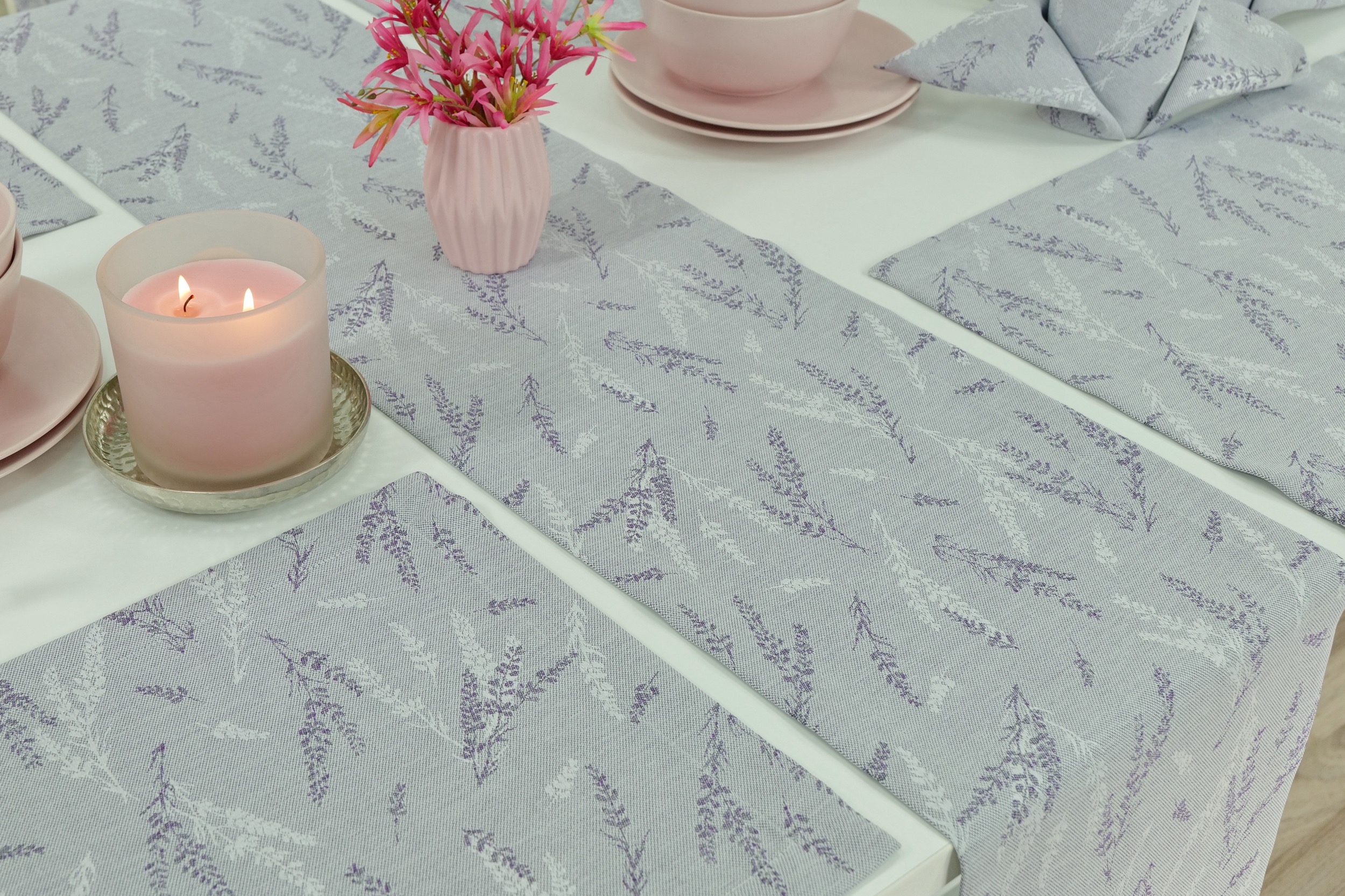 Tischläufer mit Fleckschutz Hellgrau Violett Lavendel Breite 25 cm