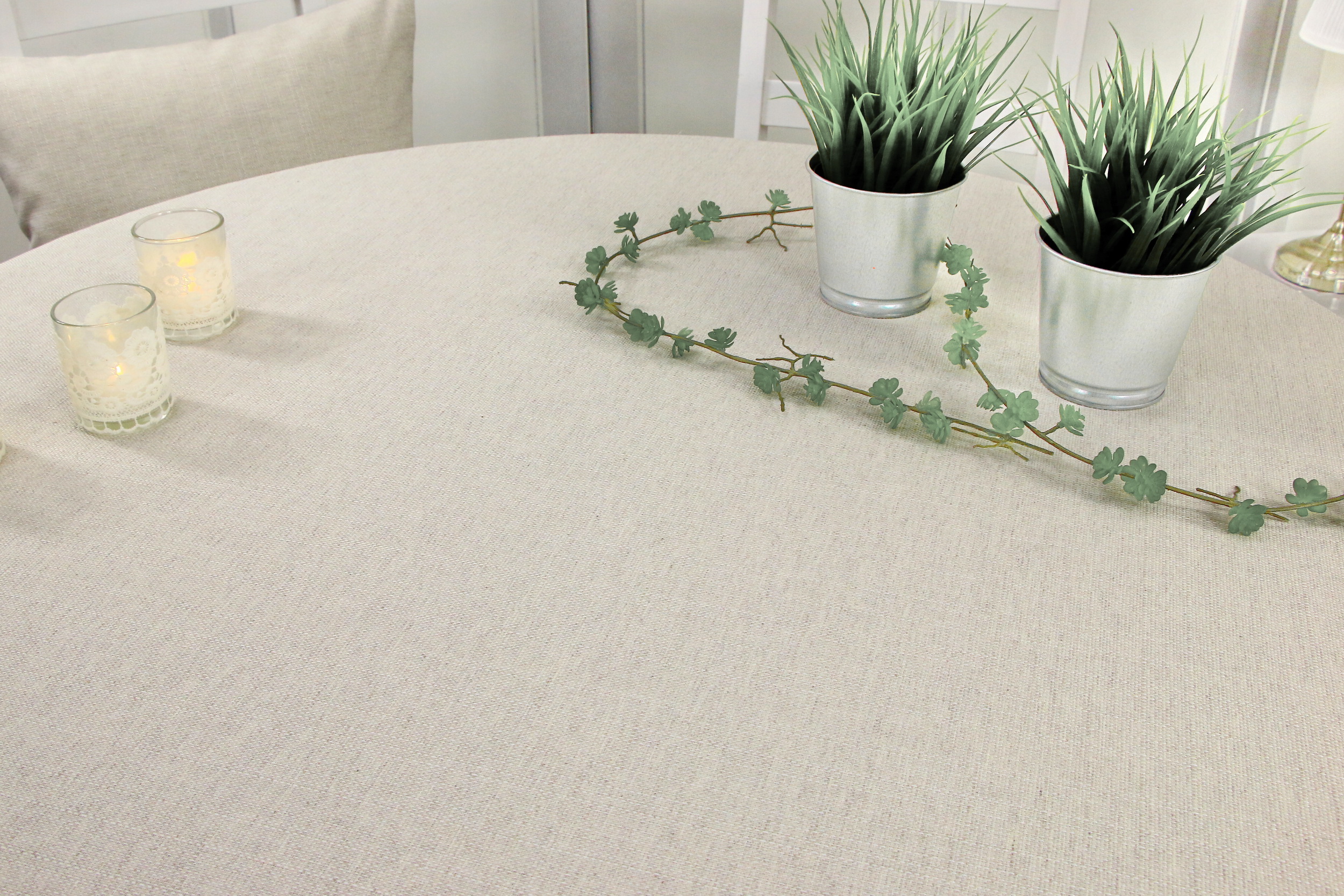 Tischdecke mit Fleckschutz Evita Perlbeige Uni Breite 110 cm OVAL