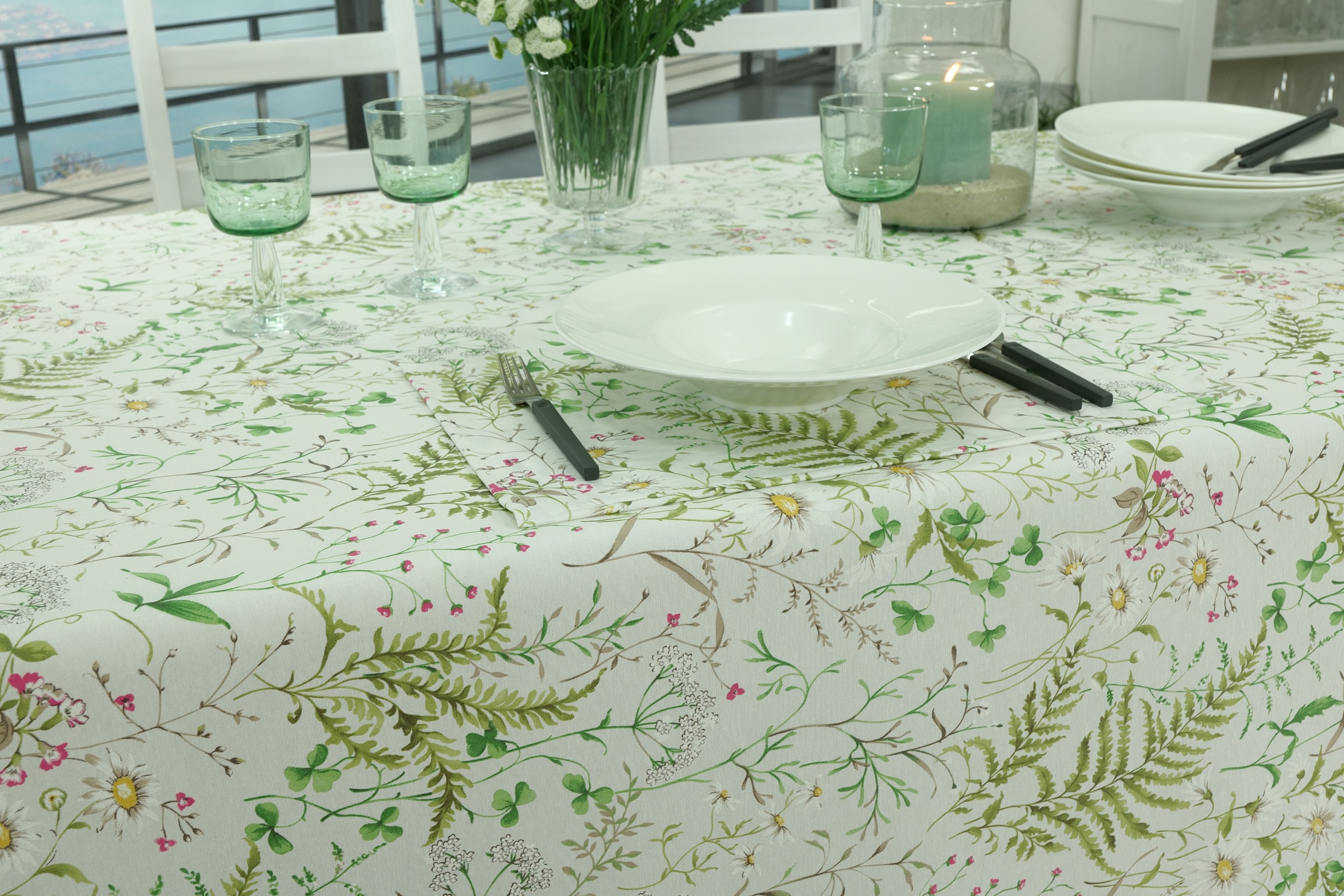 Abwaschbare Tischdecke Motiv Wildblumen Breite 130 cm
