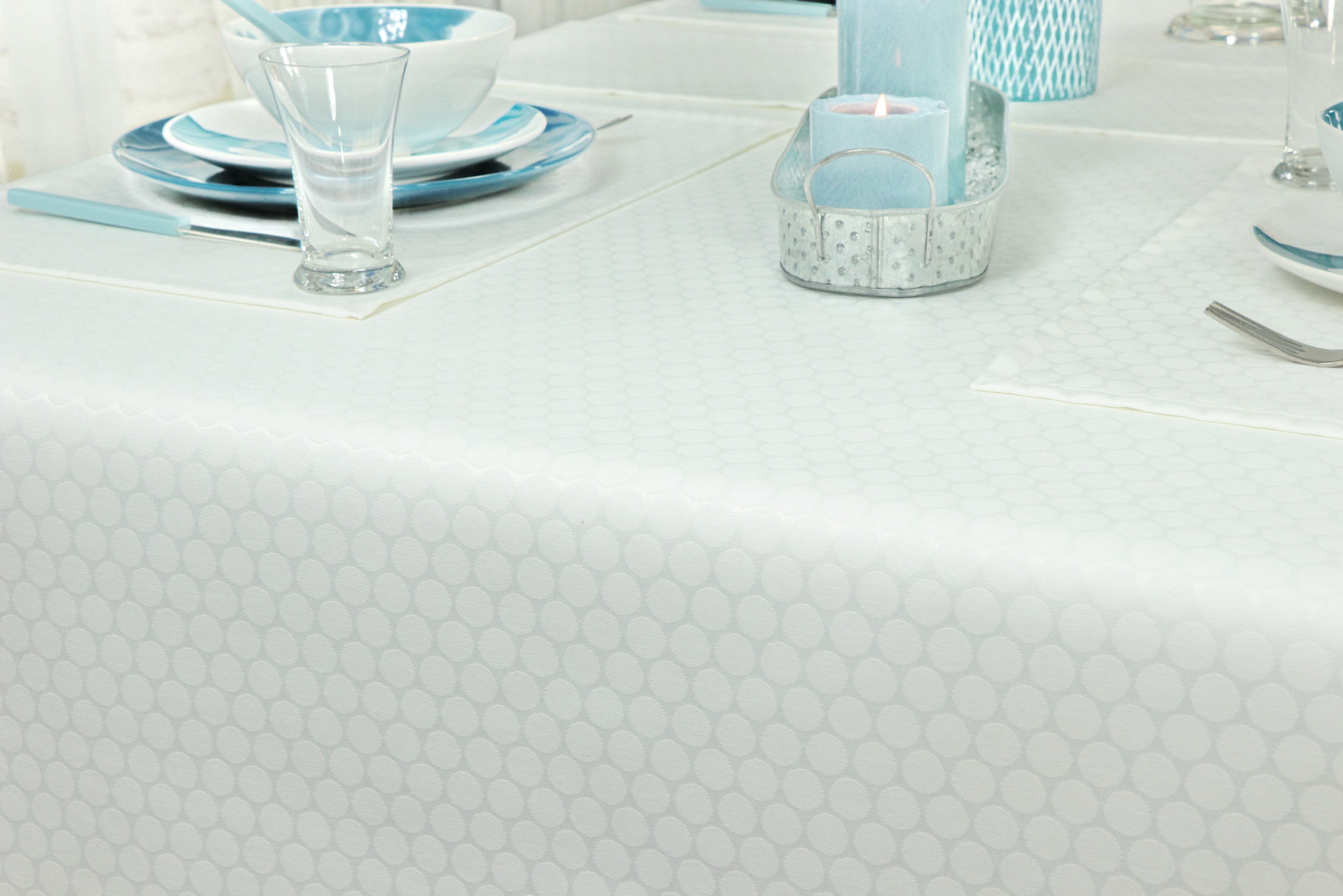 Tischdecke abwaschbar Weiß gepunktet Gaugin ab 80x80 cm - 178x178 cm QUADRATISCH
