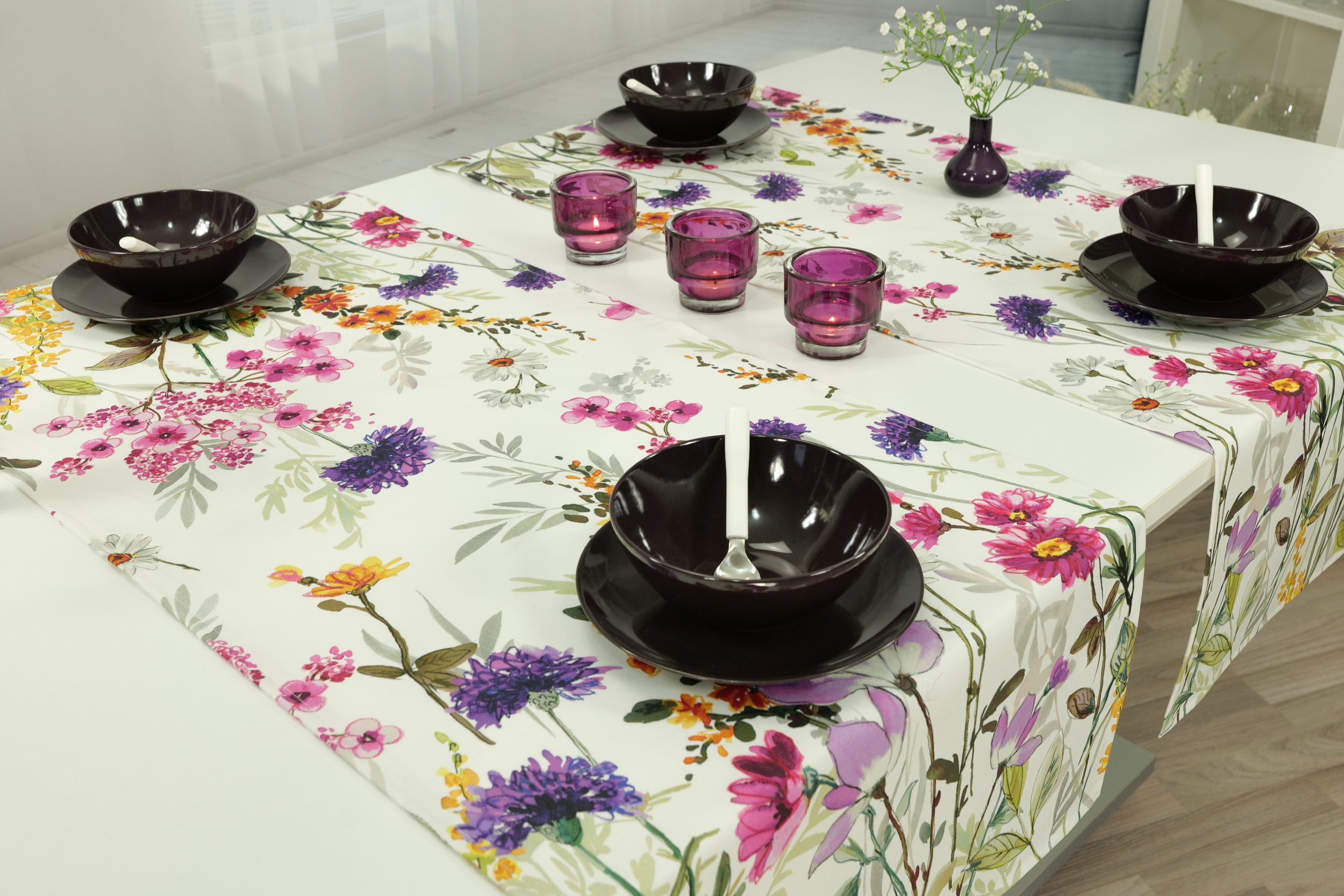 Tischläufer abwaschbar mit Blumenmuster Bellissimo Breite 40 cm