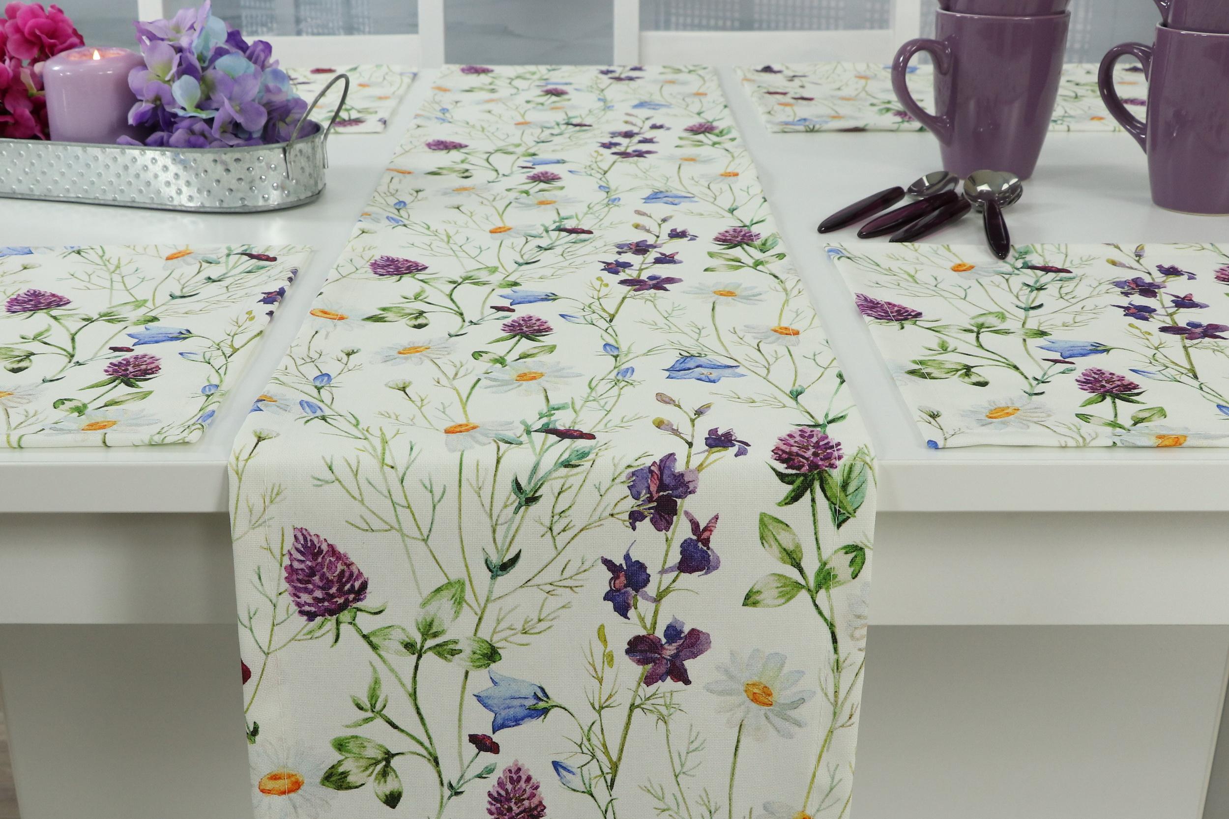 Abwaschbare Tischläufer Sommerblume Viveros Breite 40 cm