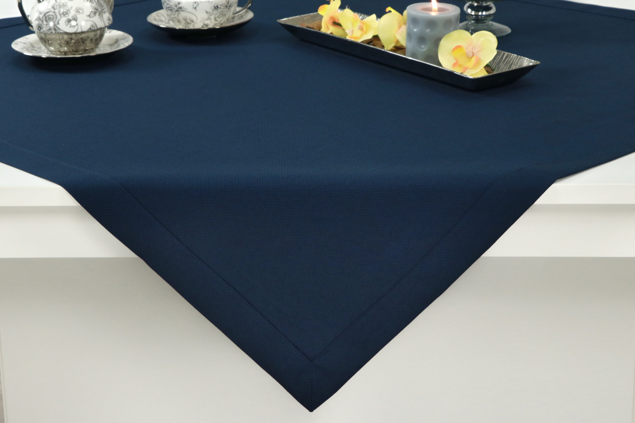 Tischdecke mit Fleckschutz Blau uni Liberas ab 80x80 cm - 200x200 cm QUADRATISCH
