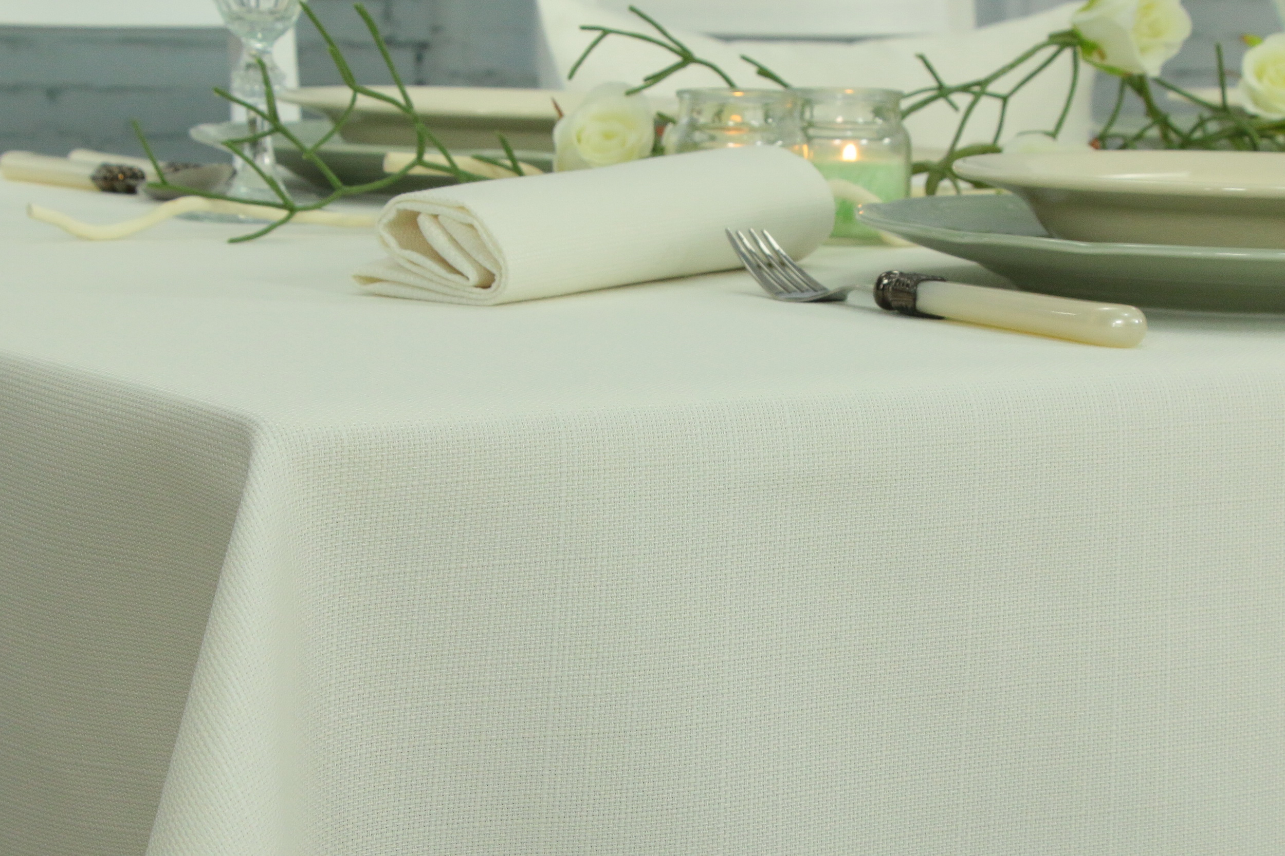 Tischdecke mit Fleckschutz Evita Perlcreme uni Breite 130 cm