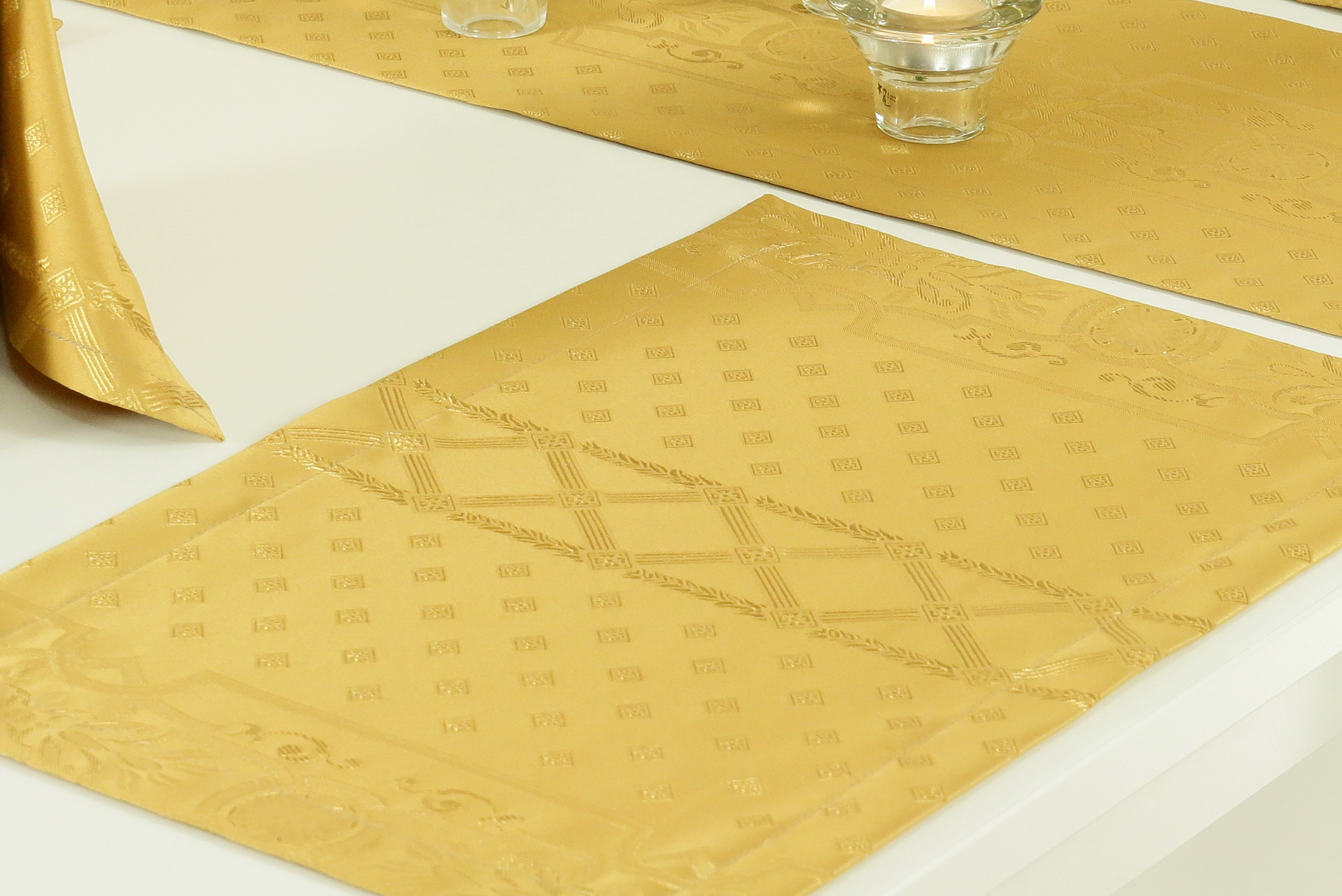 Tischset Gold gemustert Größe 30x48 cm