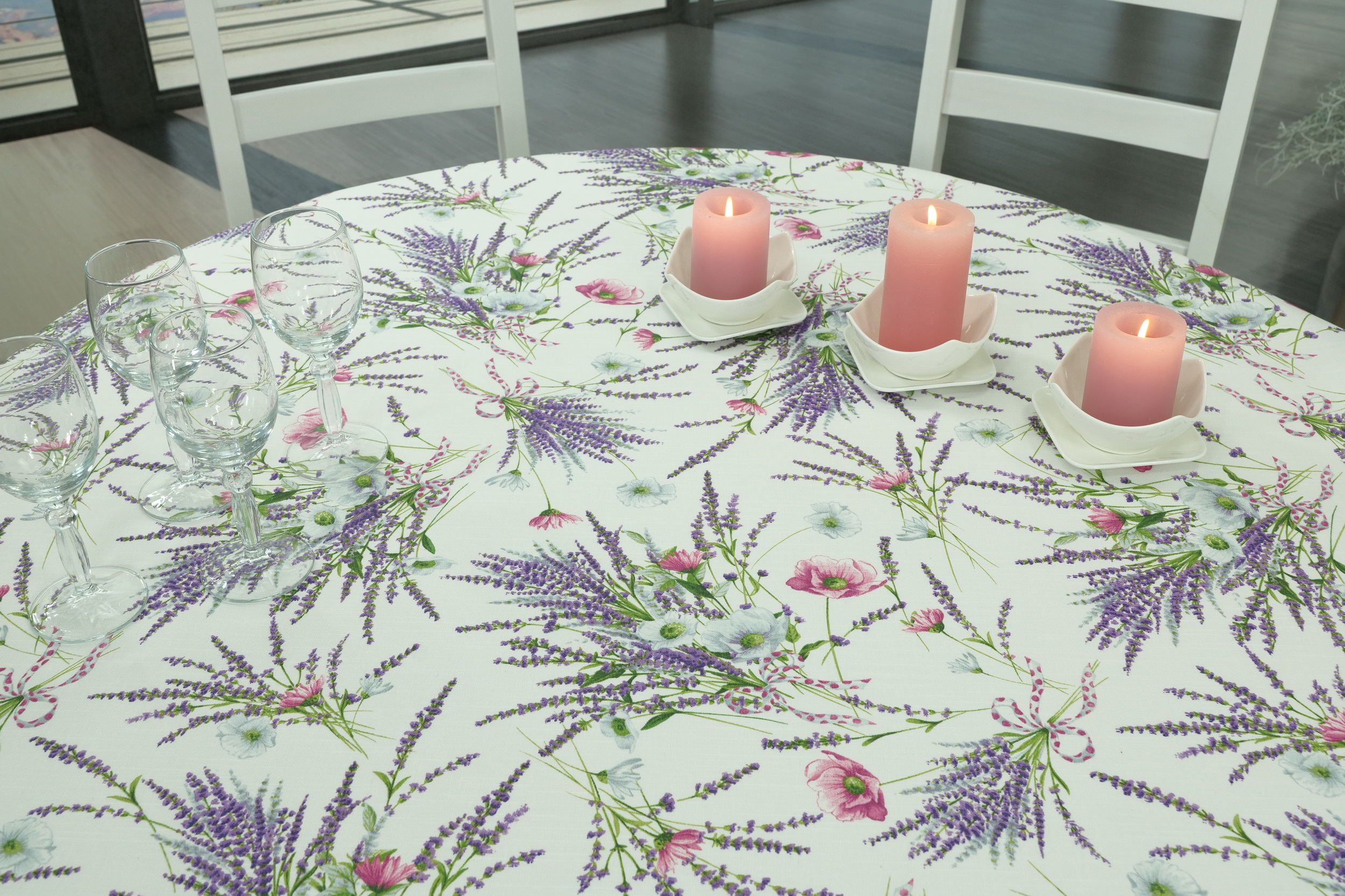 Abwaschbare Tischdecke Motiv Lavendelstrauß Breite 138 cm OVAL