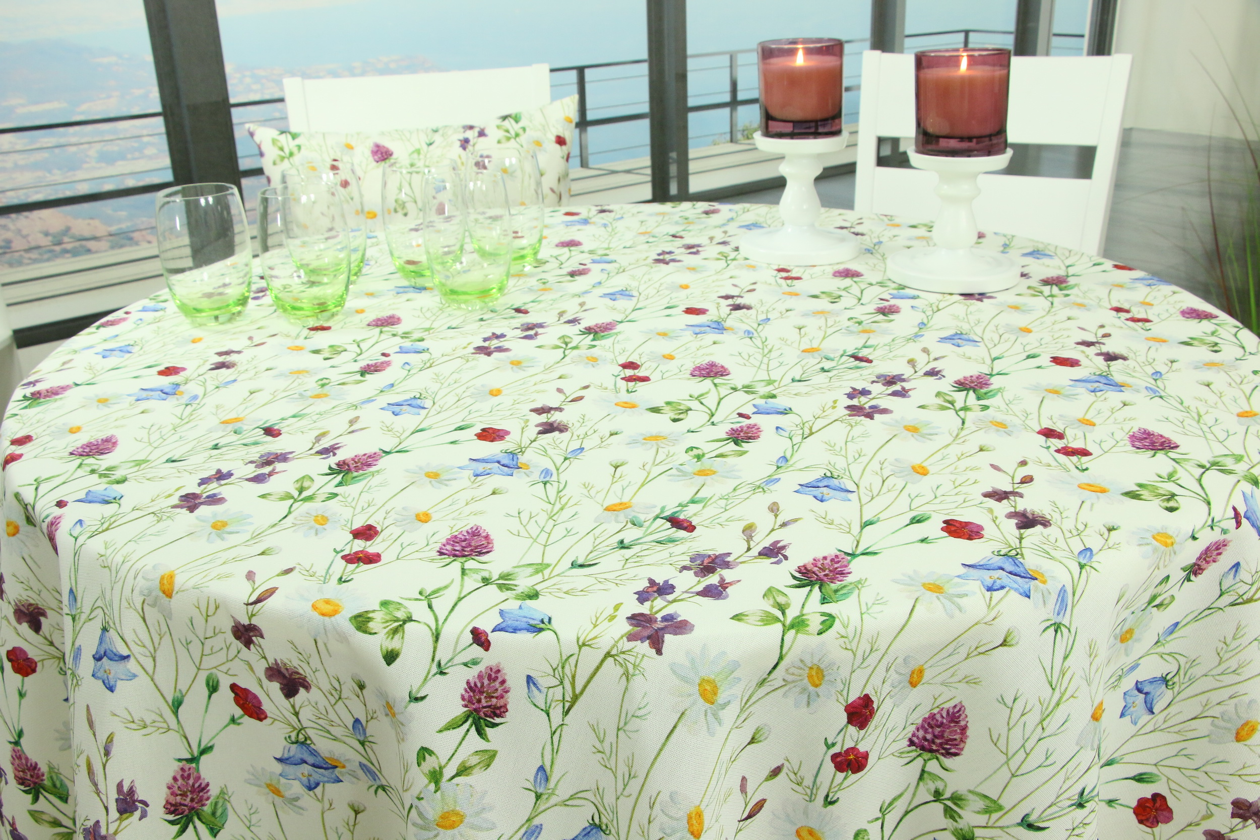 Tischdecke mit Fleckschutz Blumenwiese Fiorito ab 80 cm bis 200 cm RUND
