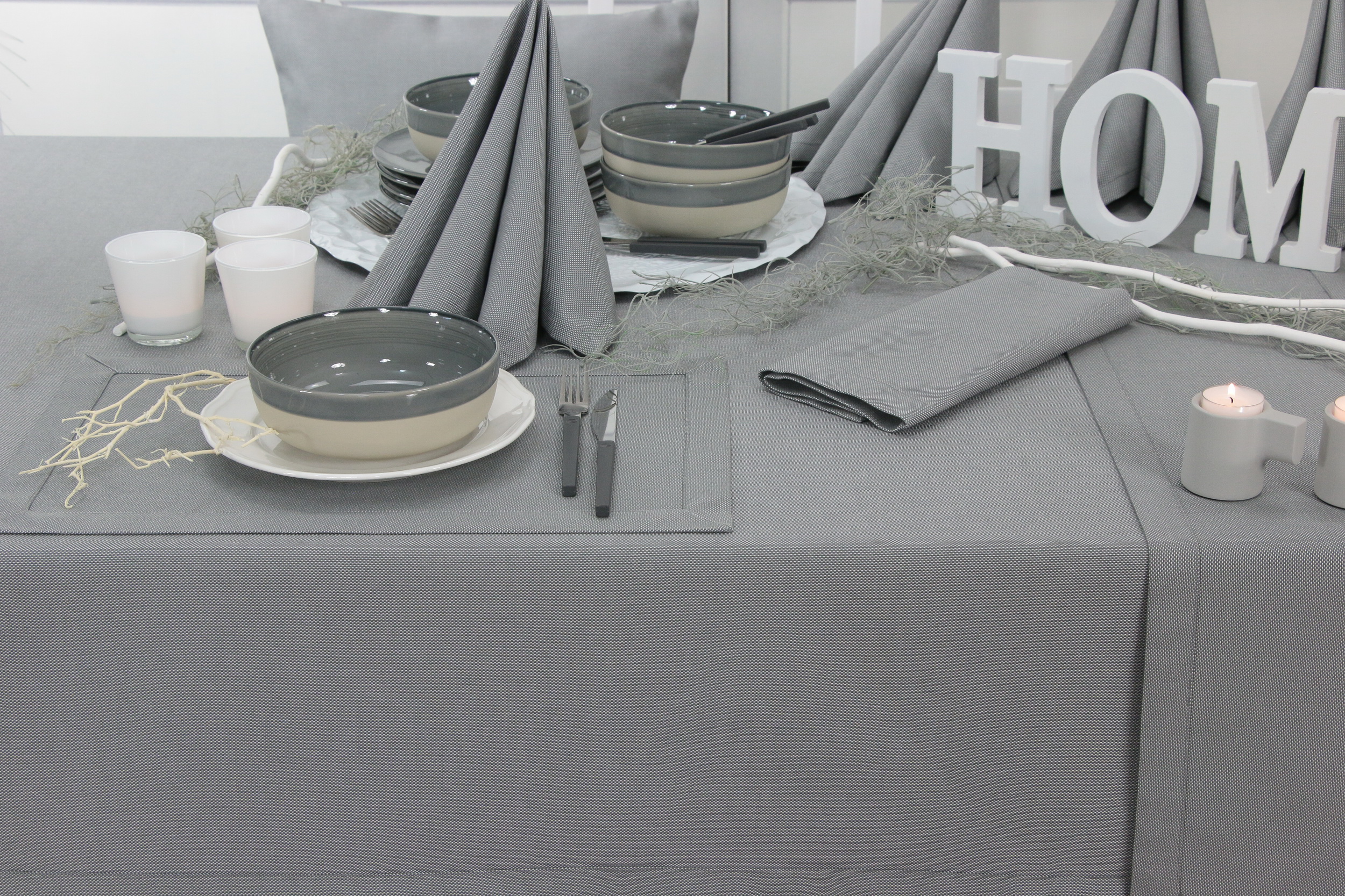 Tischdecke mit Fleckschutz Grau uni Liberas Breite 130 cm