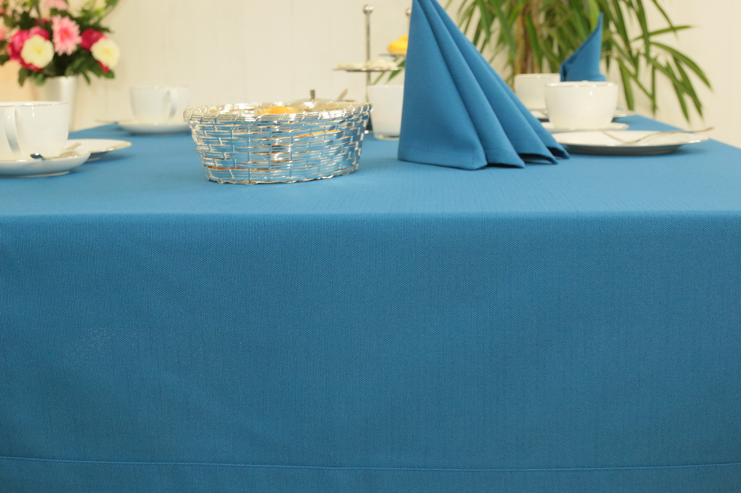 Blaue Tischwäsche mit FLECKSCHUTZ Nia ab 80x80 bis 200x200 cm QUADRATISCH