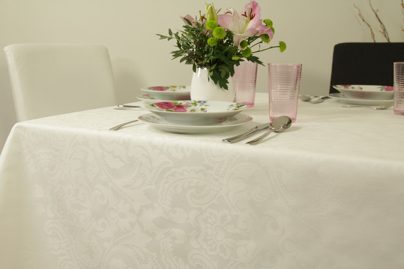 Weiße abwaschbare Tischdecke gemustert Iris Breite 170 cm