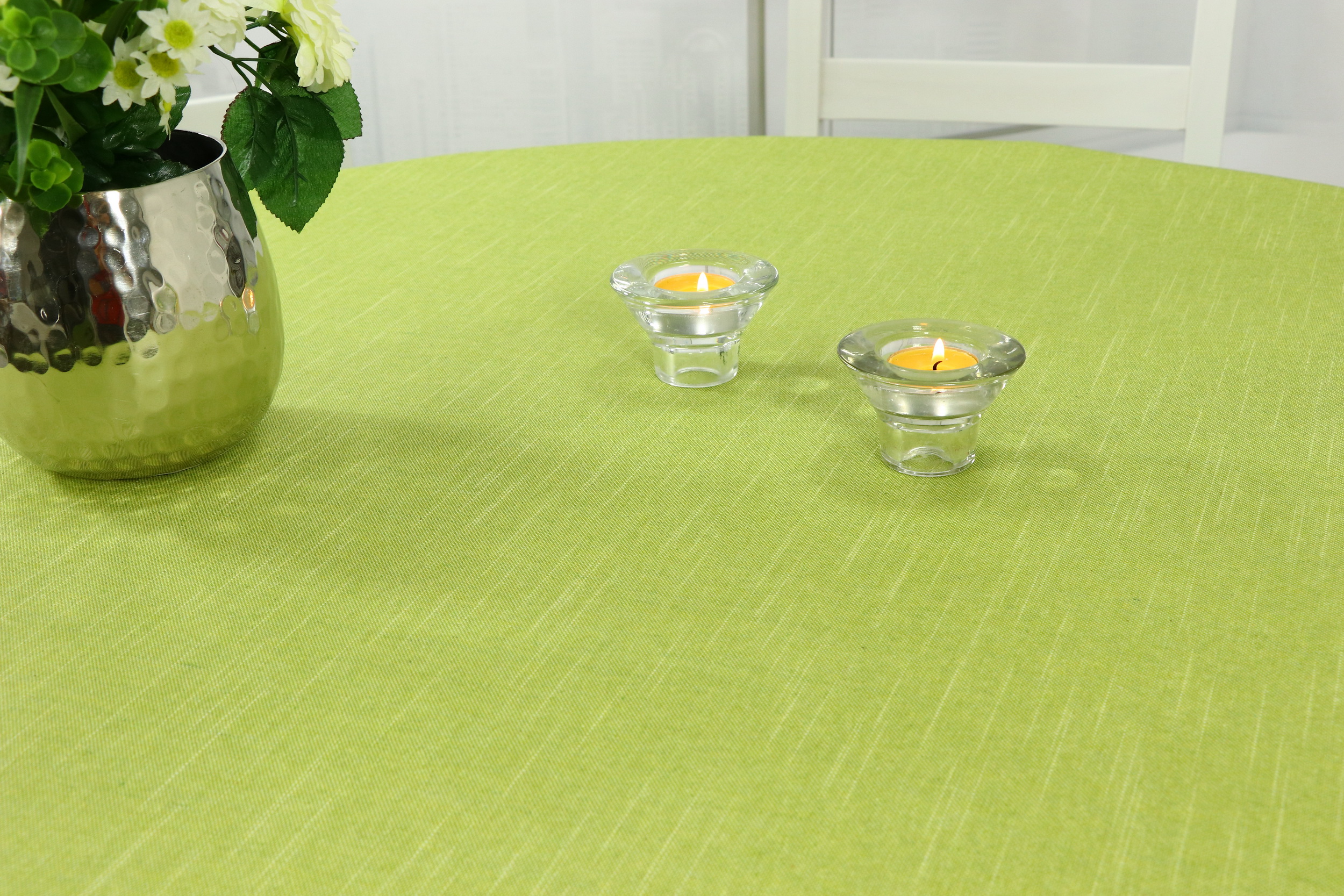 Abwaschbare Tischdecke Grün einfarbig Perla Breite 138 cm OVAL