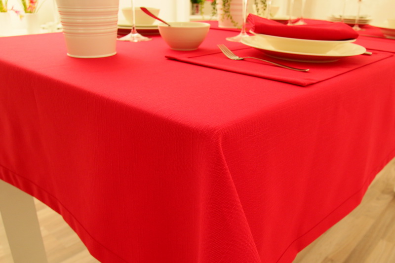 Tischdecke Rot mit Fleckschutz Nia Breite 90 cm