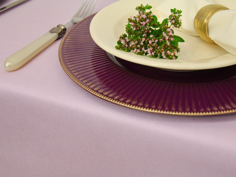 Abwaschbare Tischdecke Lavendel uni Mona Breite 130 cm OVAL