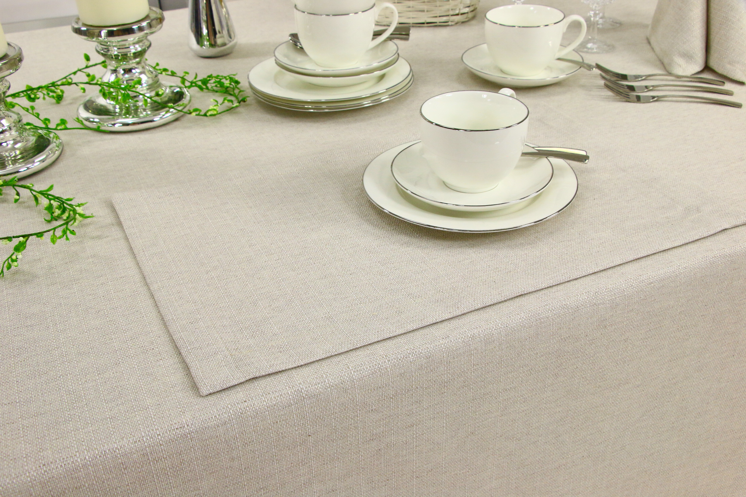Tischset mit Fleckschutz Evita Perlbeige Uni Größe 30x48 cm Platzset