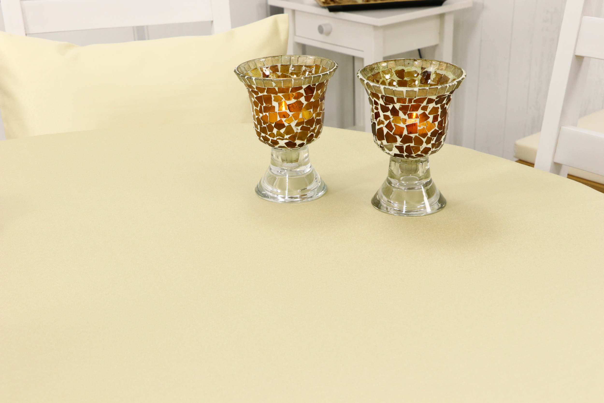 Einfarbige Tischdecke Goldfarben mit Fleckschutz Breite 100 cm OVAL