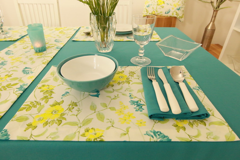Tischset Valencia mit Blumenmuster Größe 32x42 cm