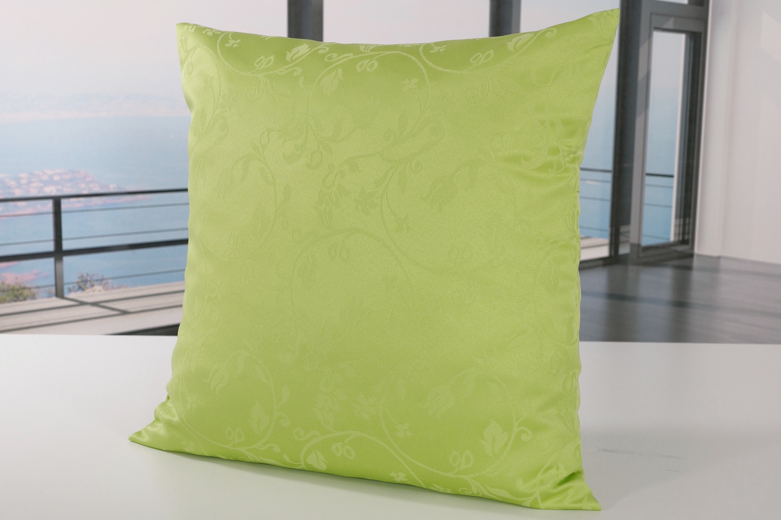 Kissenbezüge + Hüllen mit Fleckschutz Maigrün Blütenranke Fresh. Perfekt in jeder Größe.