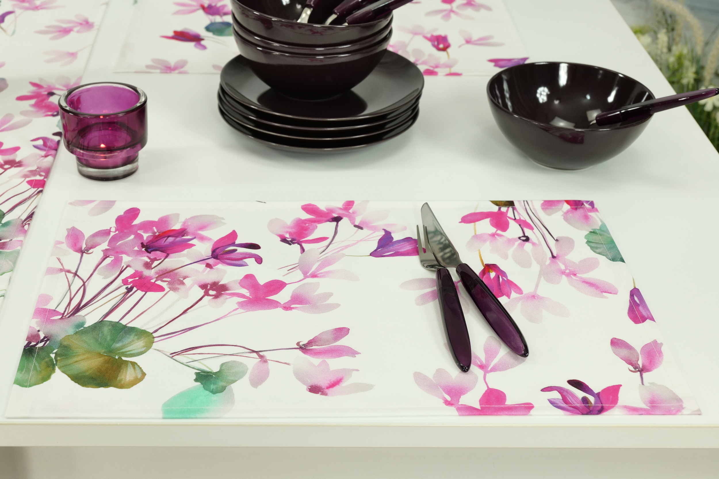Tischset abwaschbar Muster Magnolie Größe 32x42 cm Platzset