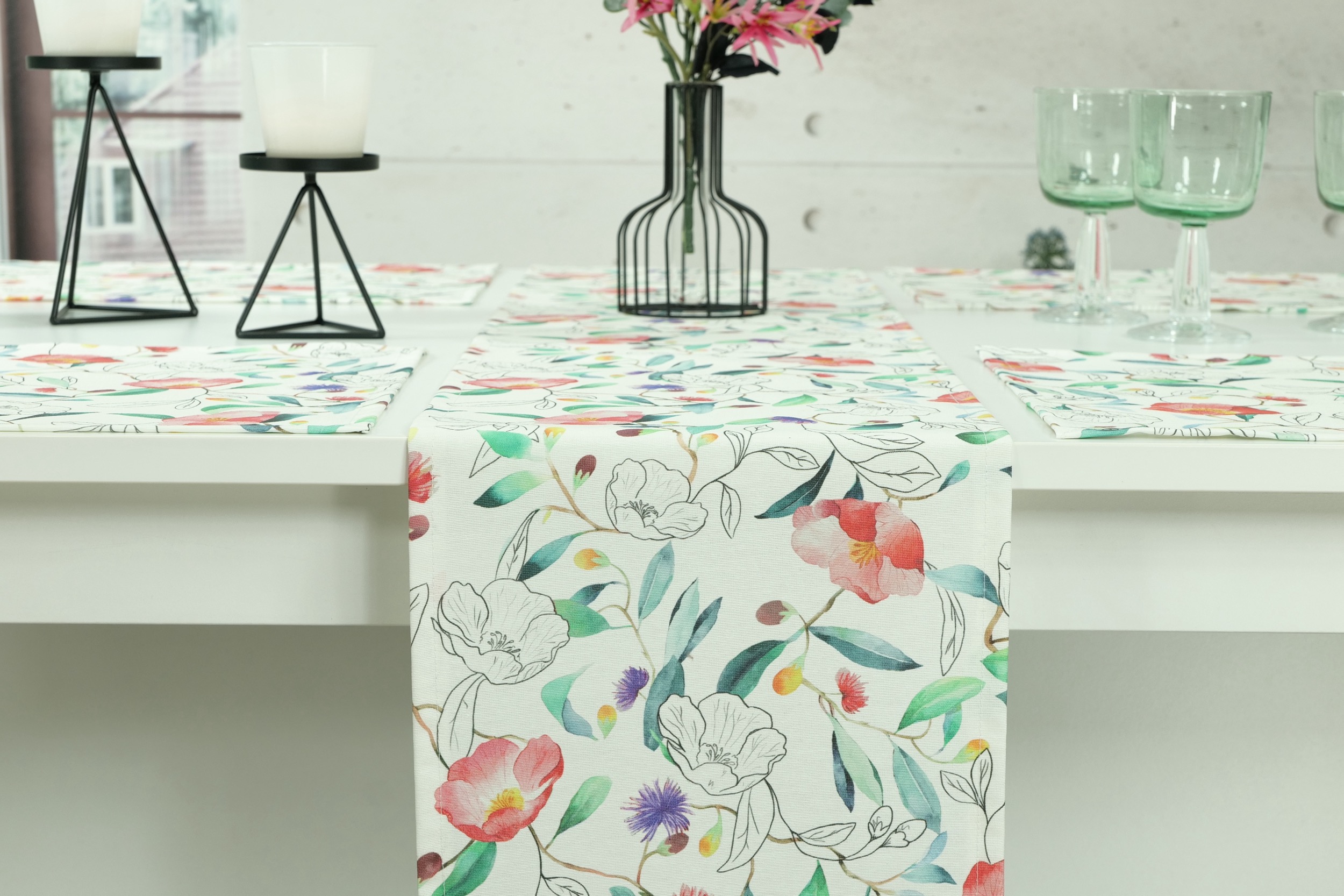 Abwaschbare Tischläufer Muster Blumen Paola Breite 30 cm