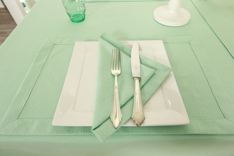 Tischset Mint Grün mit Fleckschutz Nia Größe 32x42 cm