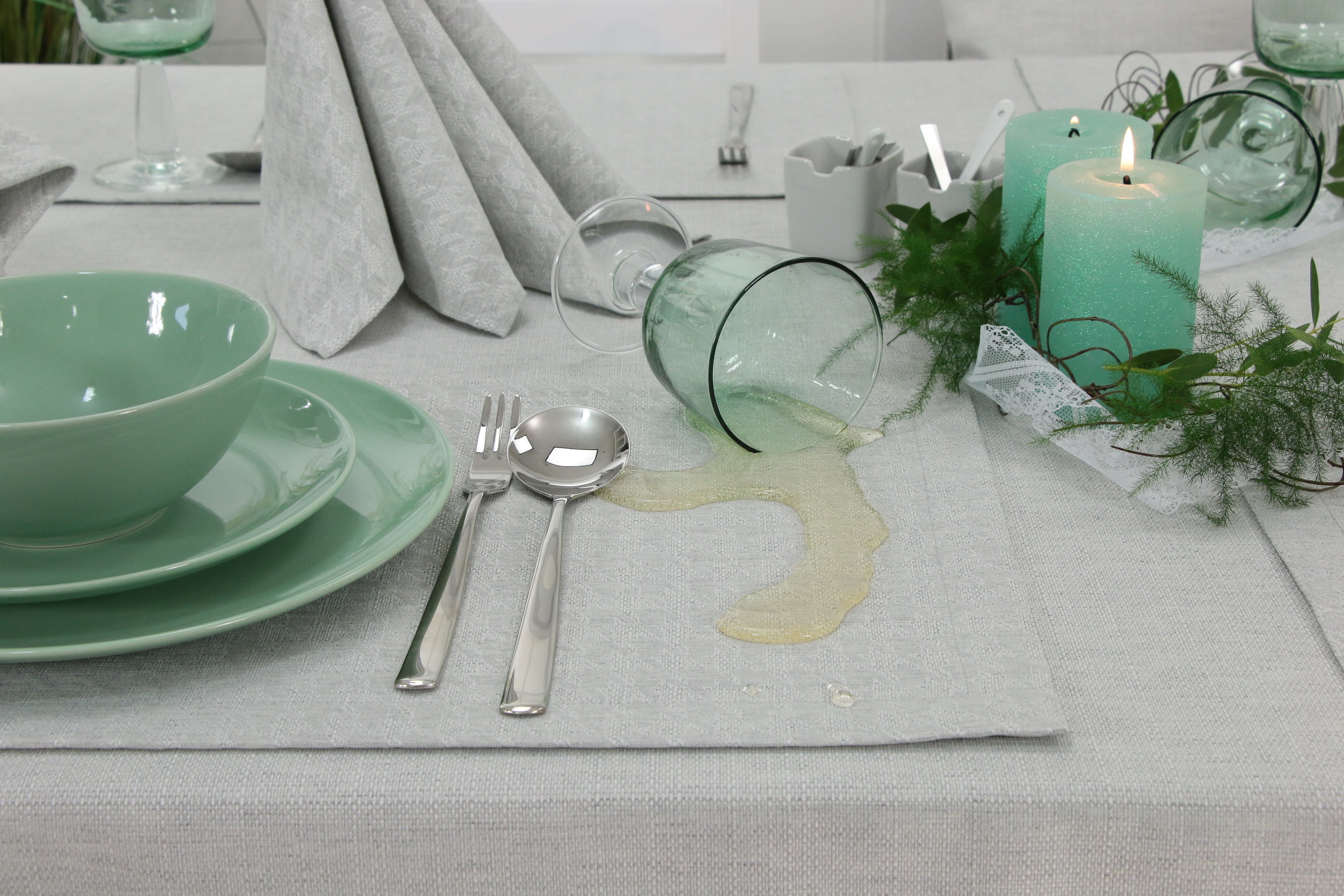 Tischdecke mit Fleckschutz Evita Perlgrau Muster Breite 130 cm