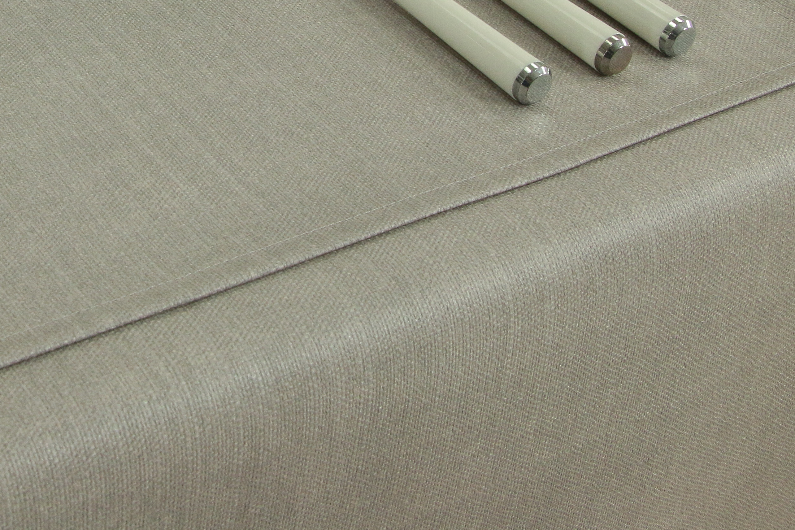 Tischdecke abwaschbar Metallgrau einfarbig Bims Breite 110 cm