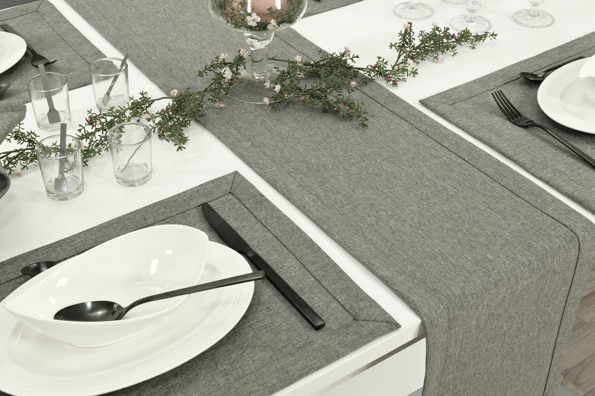 Edle Tischläufer Grau einfarbig Peony Breite 40 cm