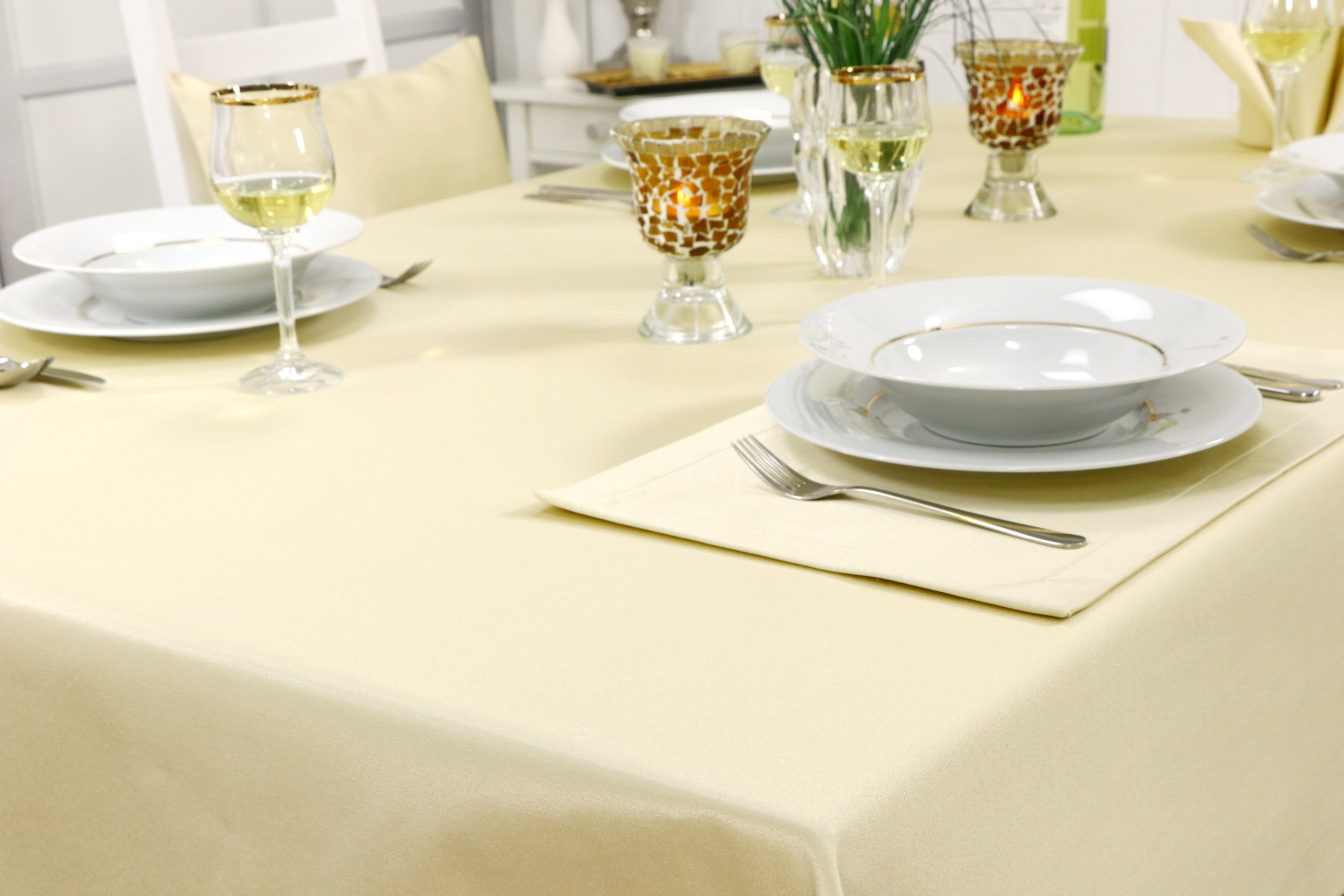 Einfarbige Tischdecke Goldfarben mit Fleckschutz Breite 90 cm