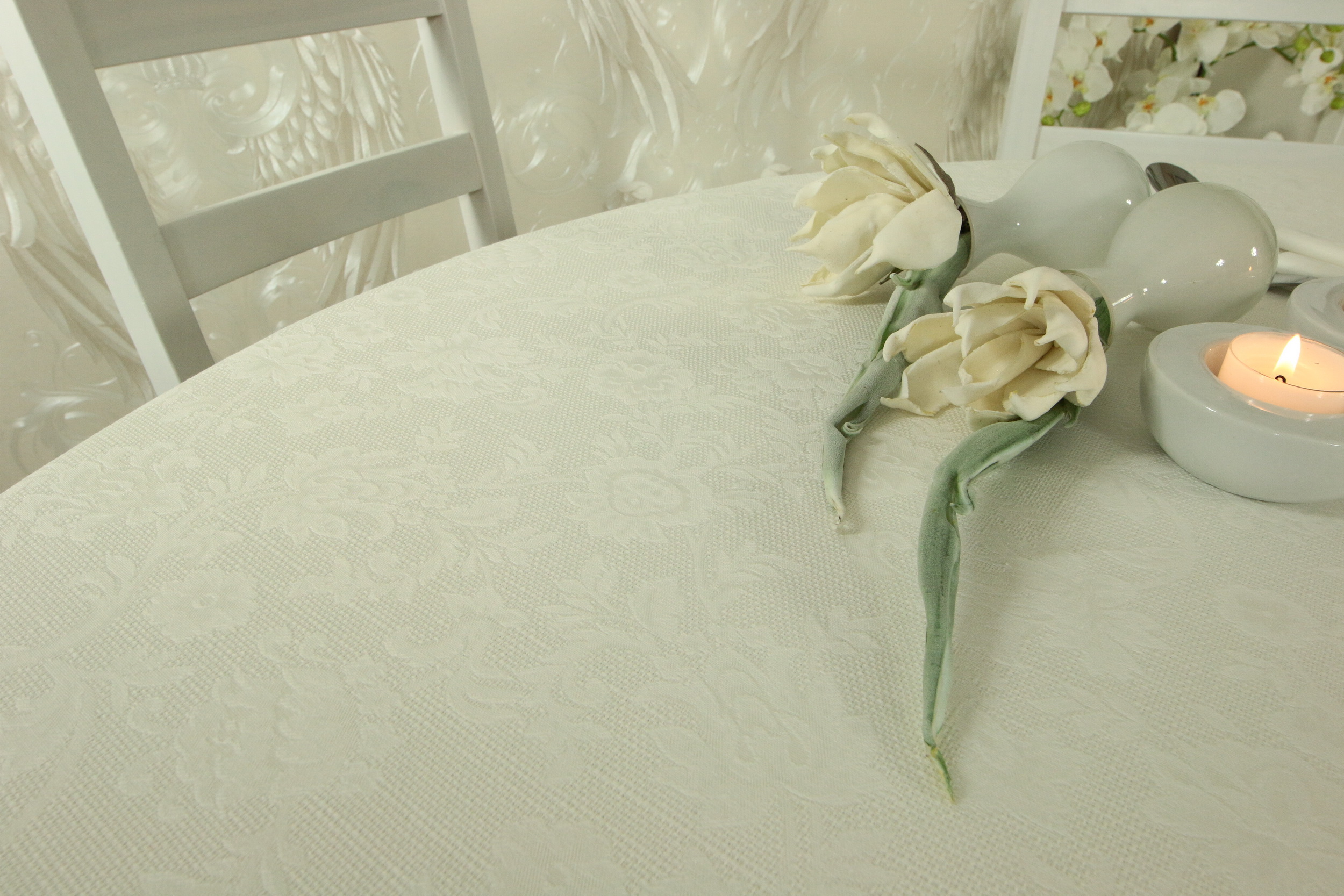 Tischdecke mit Fleckschutz Evita Perlcreme Ranke Breite 120 cm OVAL