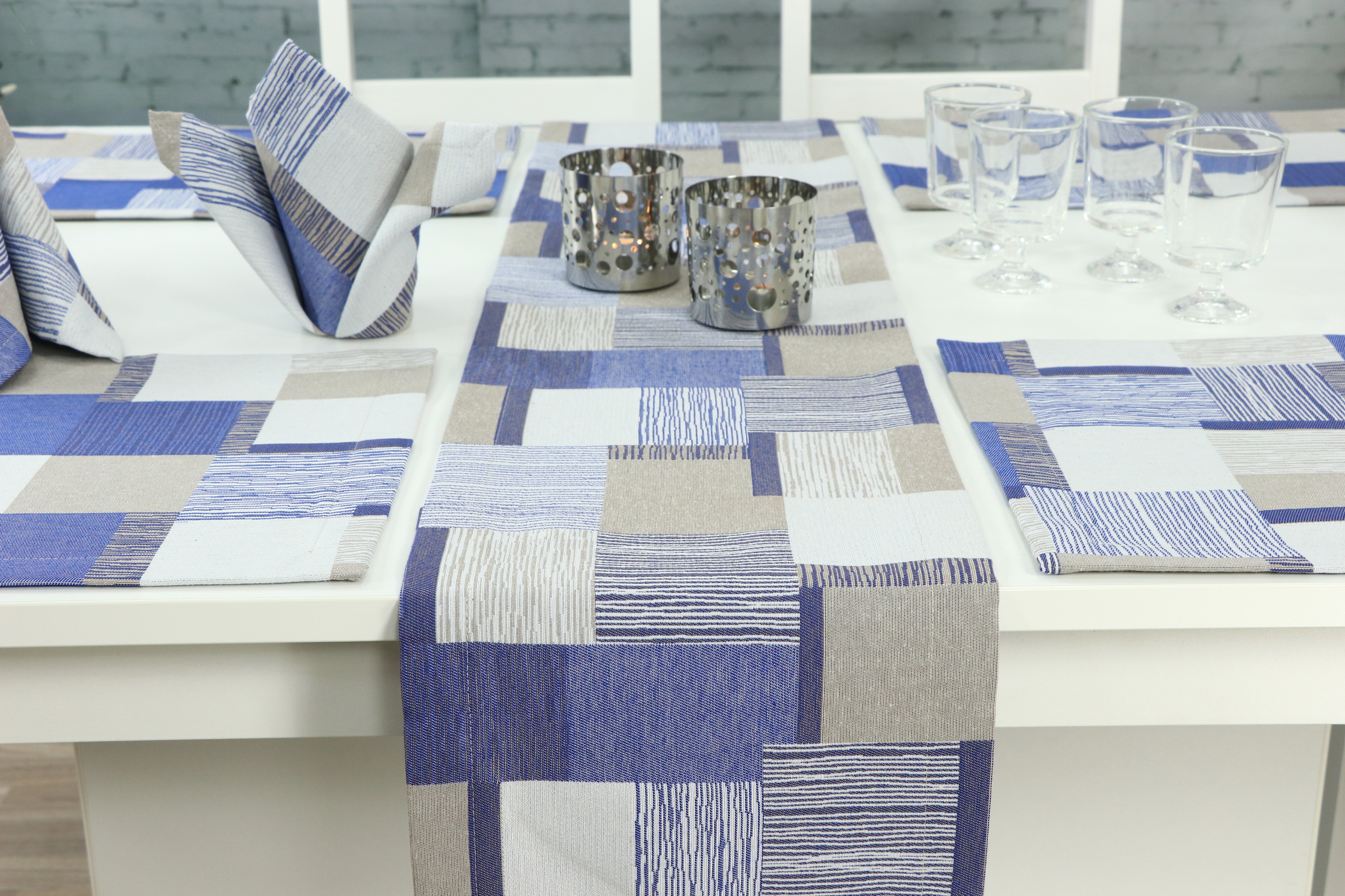 Design Tischläufer Patchwork Blau Boston Breite 25 cm
