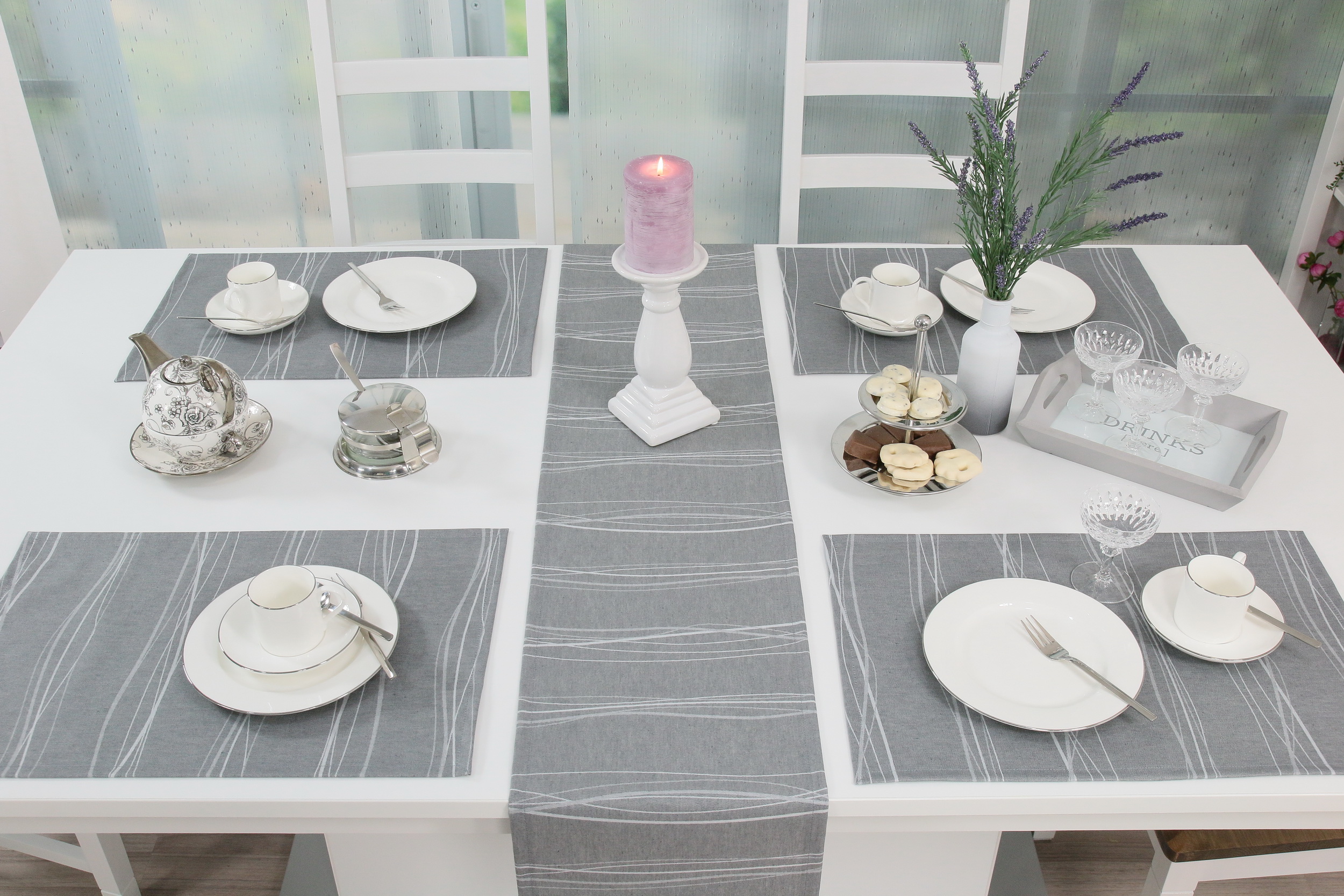 Tischset abwaschbar Grau Muster Wellenlinien Größe 32x42 cm