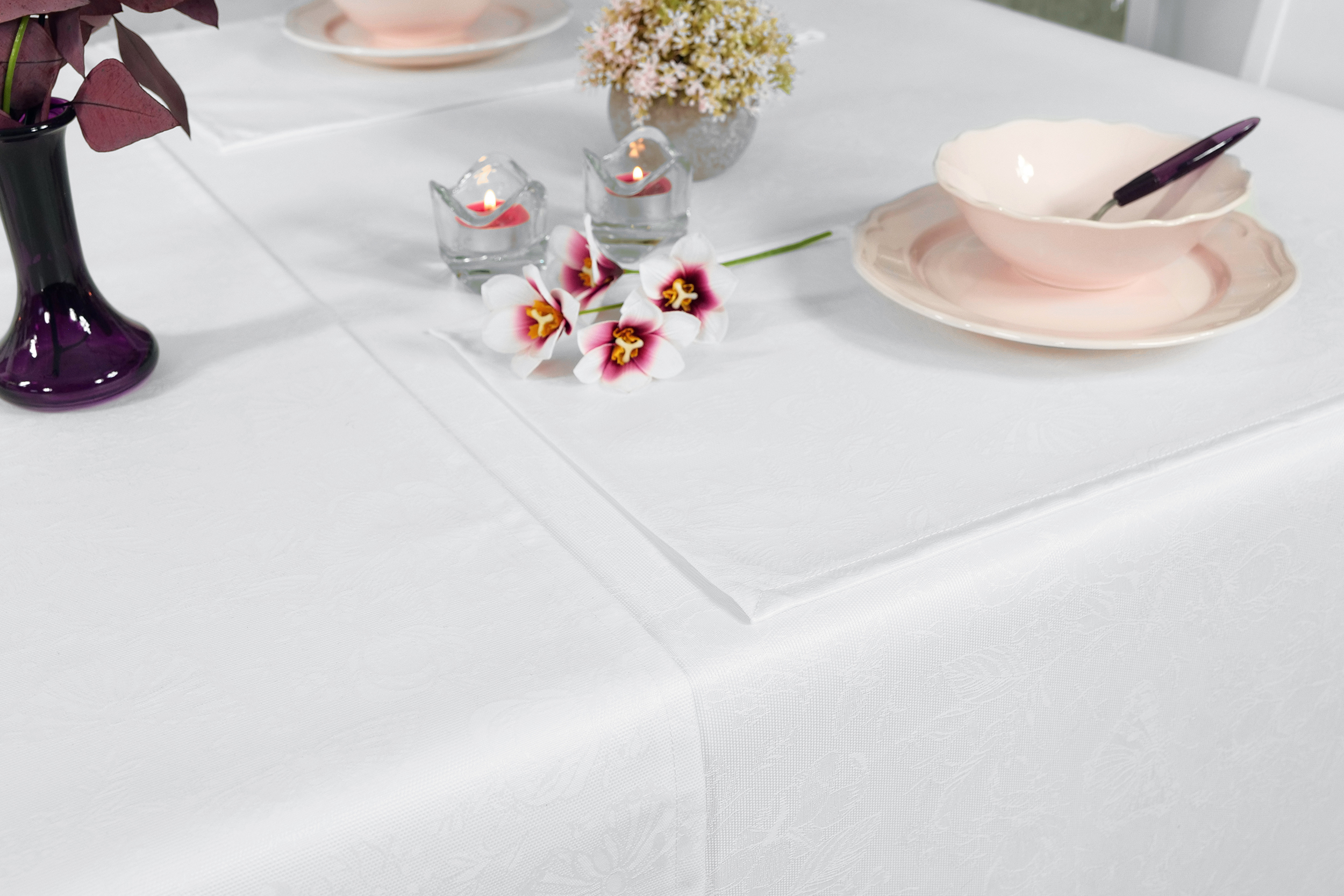 Tischset abwaschbar Weiß gemustert Helen Größe 30x48 cm Platzset