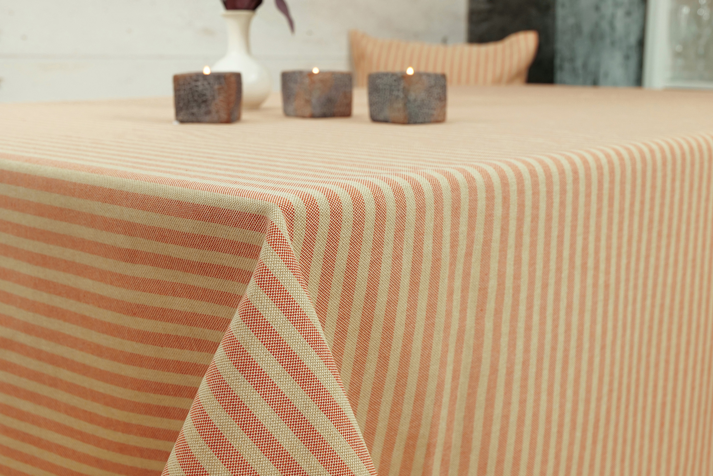 Tischdecke mit Fleckschutz Hellrot Beige gestreift Bristol Breite 150 cm