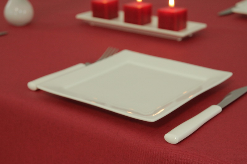 Abwaschbare Tischdecke Rot uni Dali Breite 90 cm