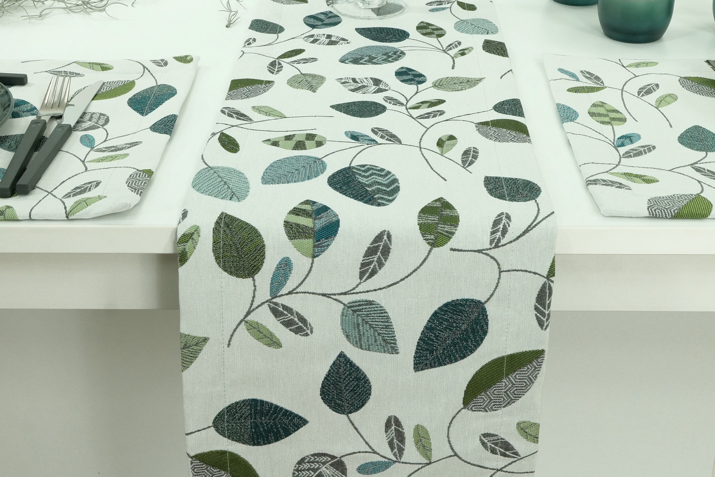 Tischläufer mit Blätter Grün Blau gemustert Elota Breite 40 cm