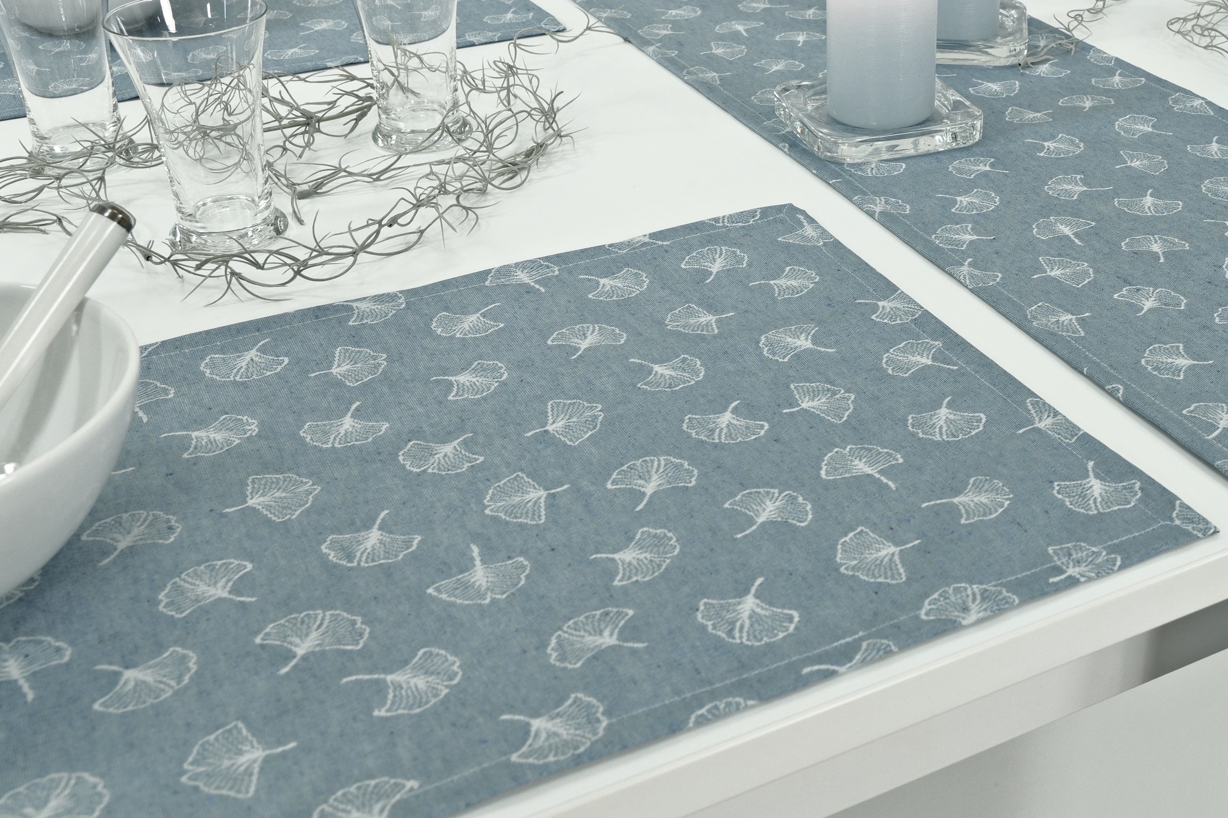 Tischset abwaschbar Ozeanblau Muster Malta Größe 30x48 cm Platzset