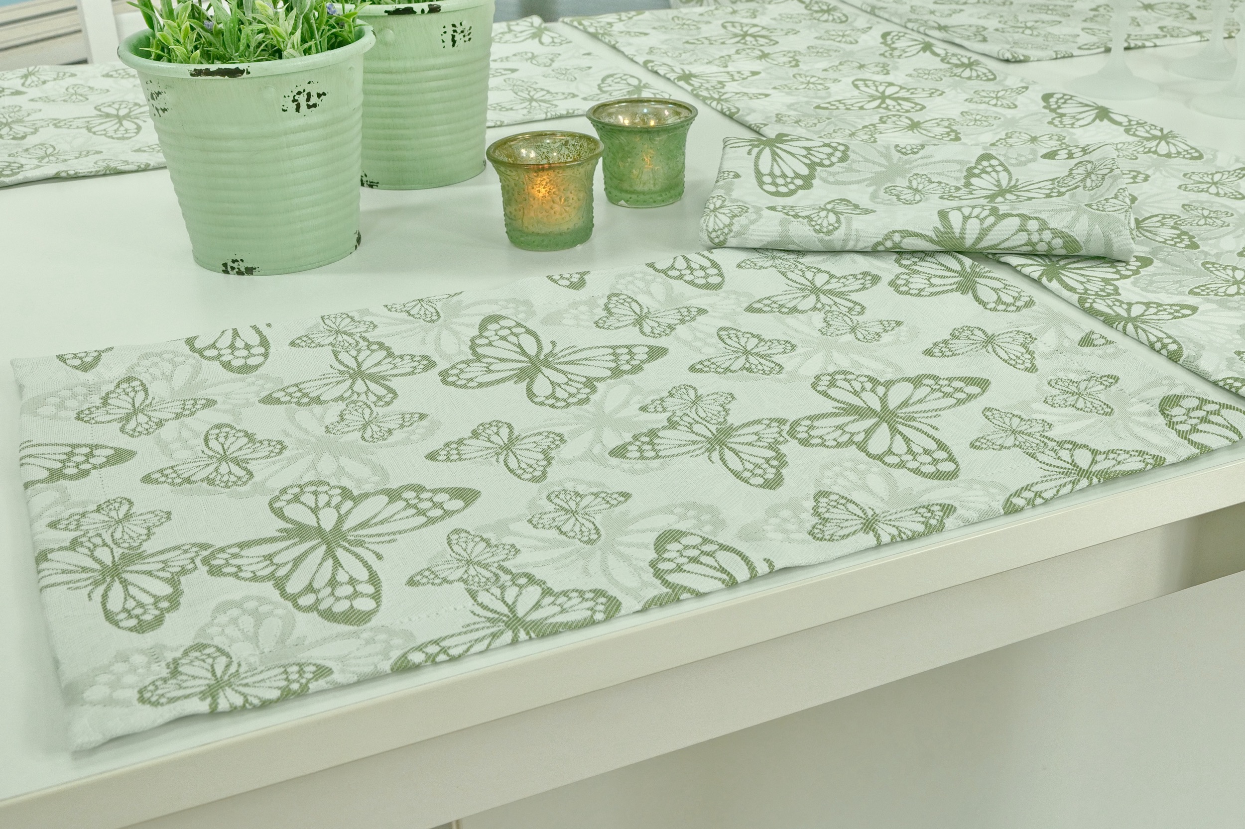 Fleckgeschützte Tischsets Weiß Grün Muster Springtime Größe 32x42 cm Platzset