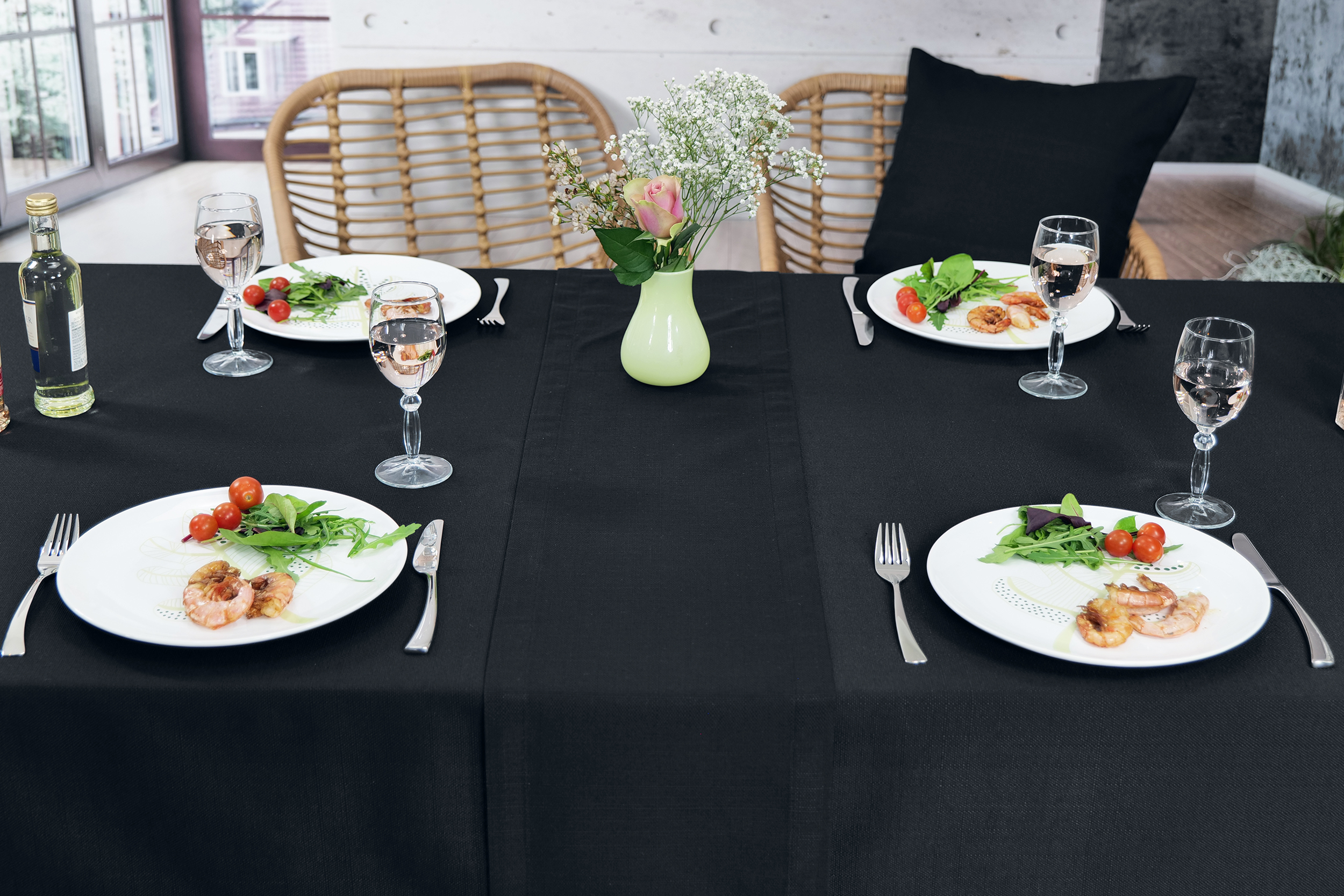 Tischdecke mit Fleckschutz Evita Schwarz Uni Breite 140 cm