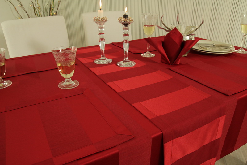 Tischläufer Rubinrot seidig glänzend Streifen Breite 30 cm