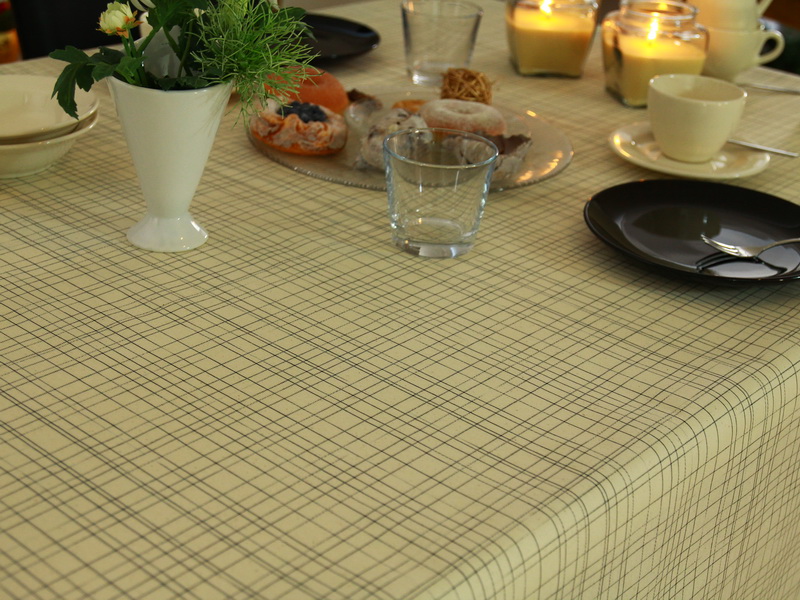 Tischdecke abwaschbar Elfenbein Karo Muster elisa Breite 120 cm