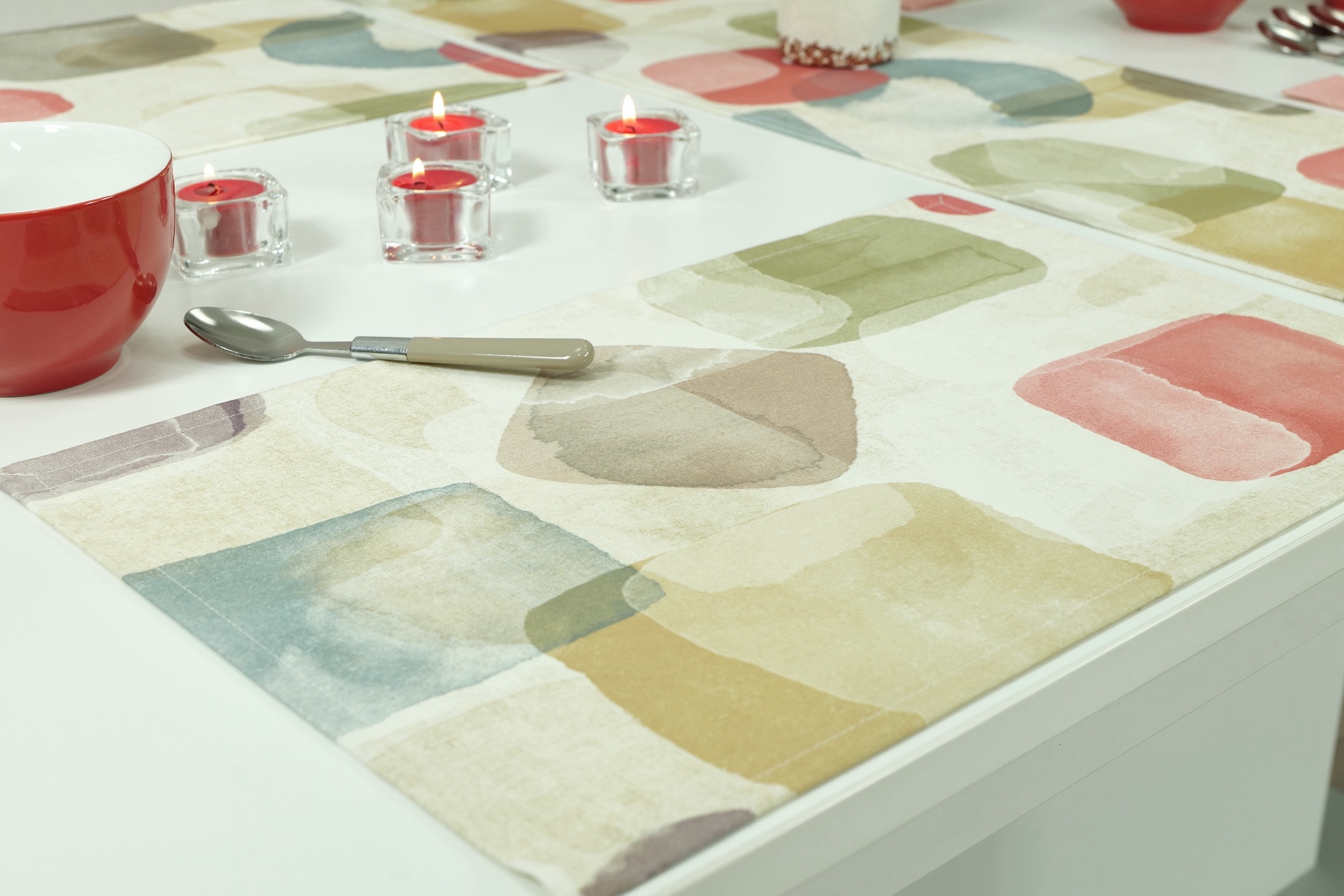 Tischset abwaschbar bunt grafisches Muster Pompeji Größe 30x48 cm Platzset