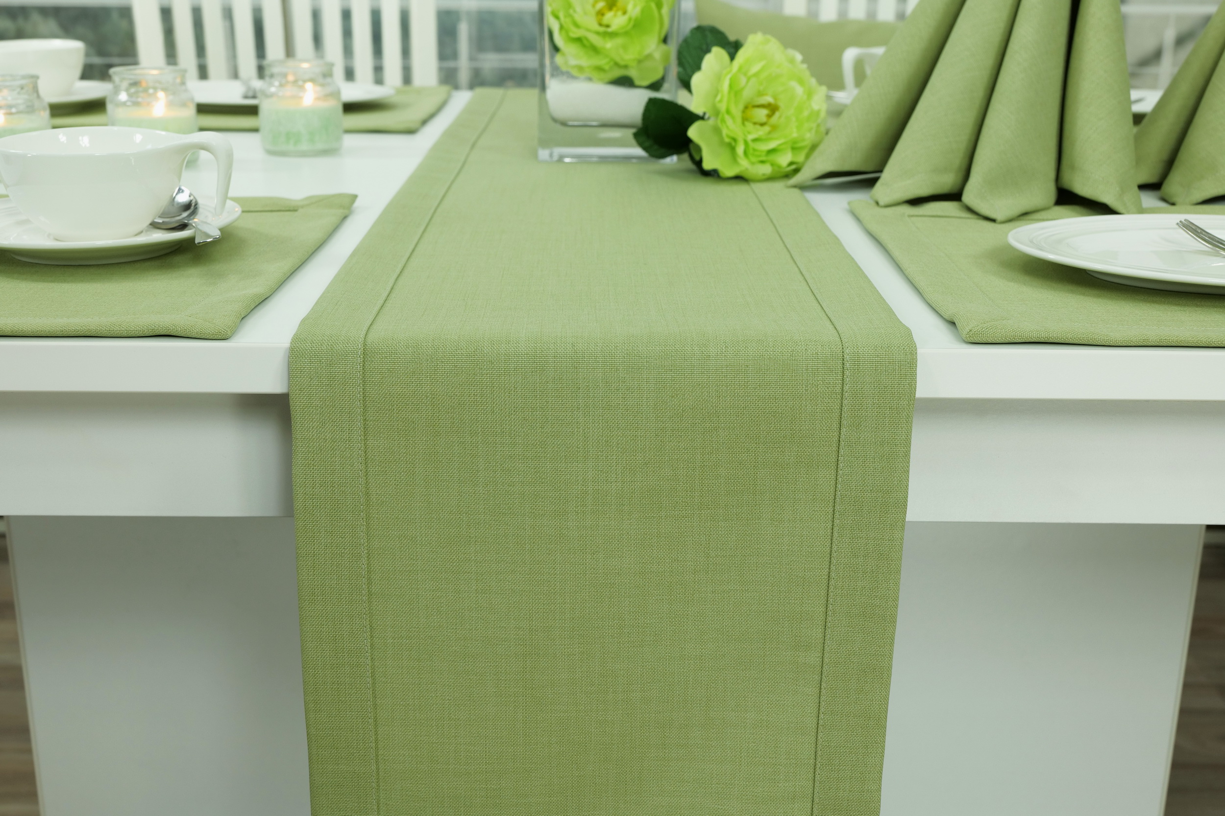 Tischläufer mit Fleckschutz Frühlingsgrün uni Leinenoptik Valerie Breite 25 cm