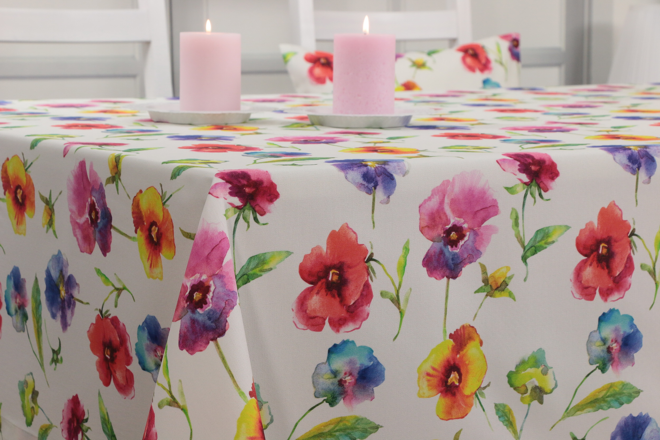 Tischdecke mit Fleckschutz Cremeweiß bunter Mohn Breite 150 cm